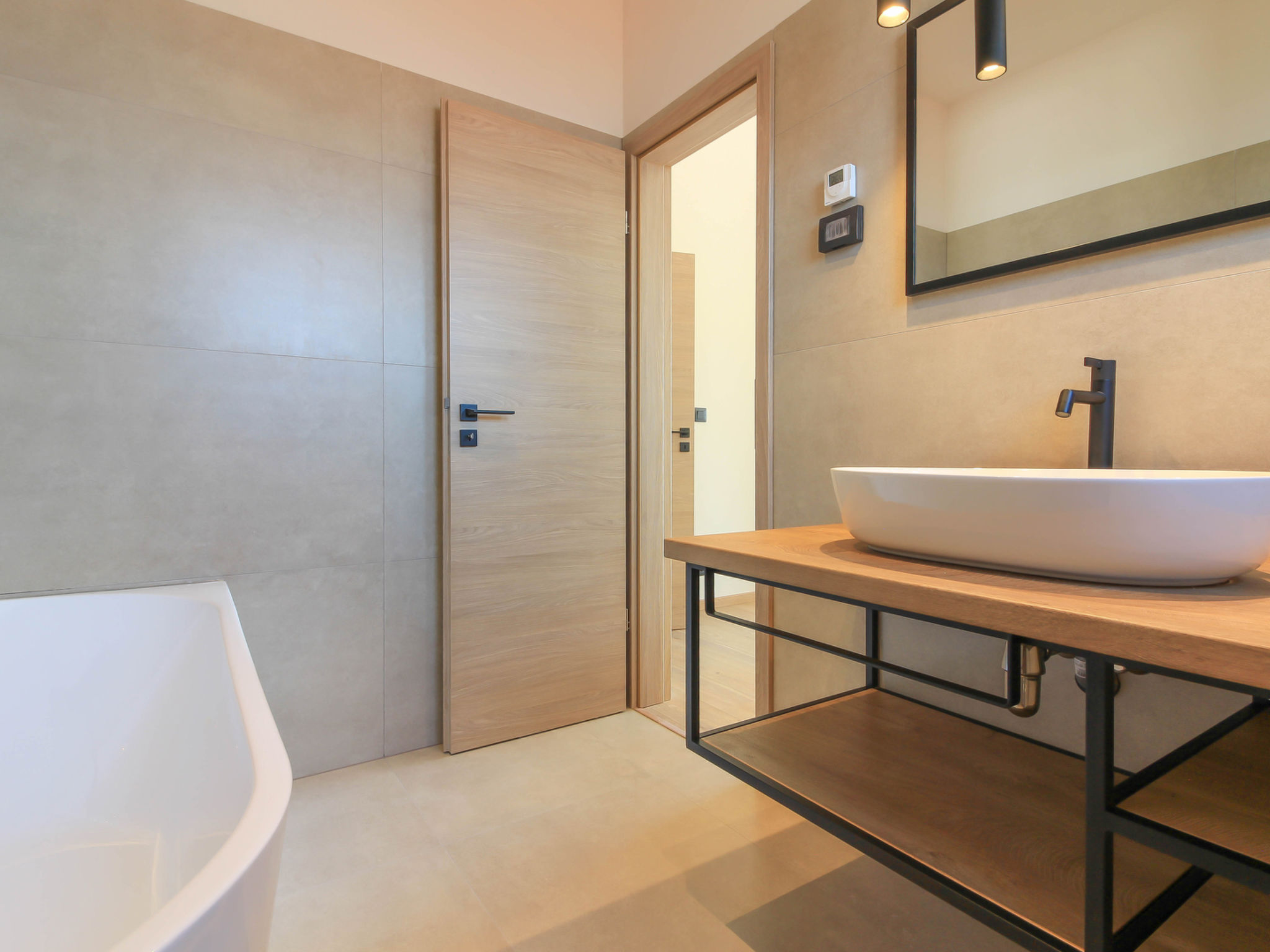 Villa Esire - Binnen