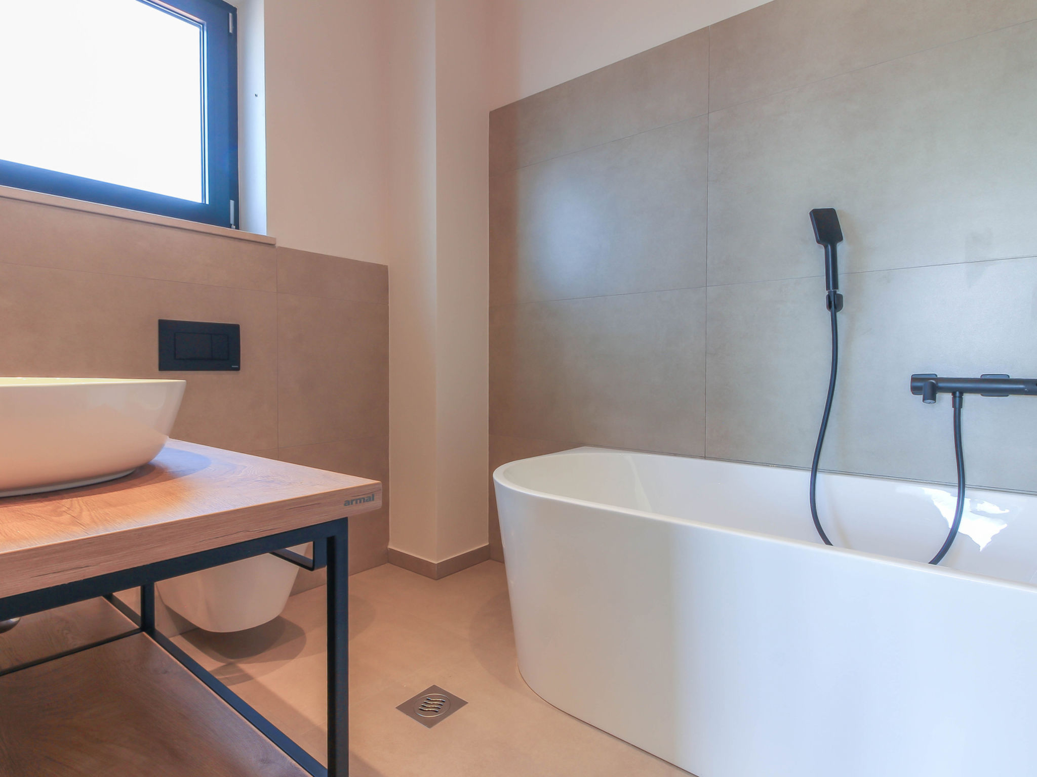 Villa Esire - Binnen