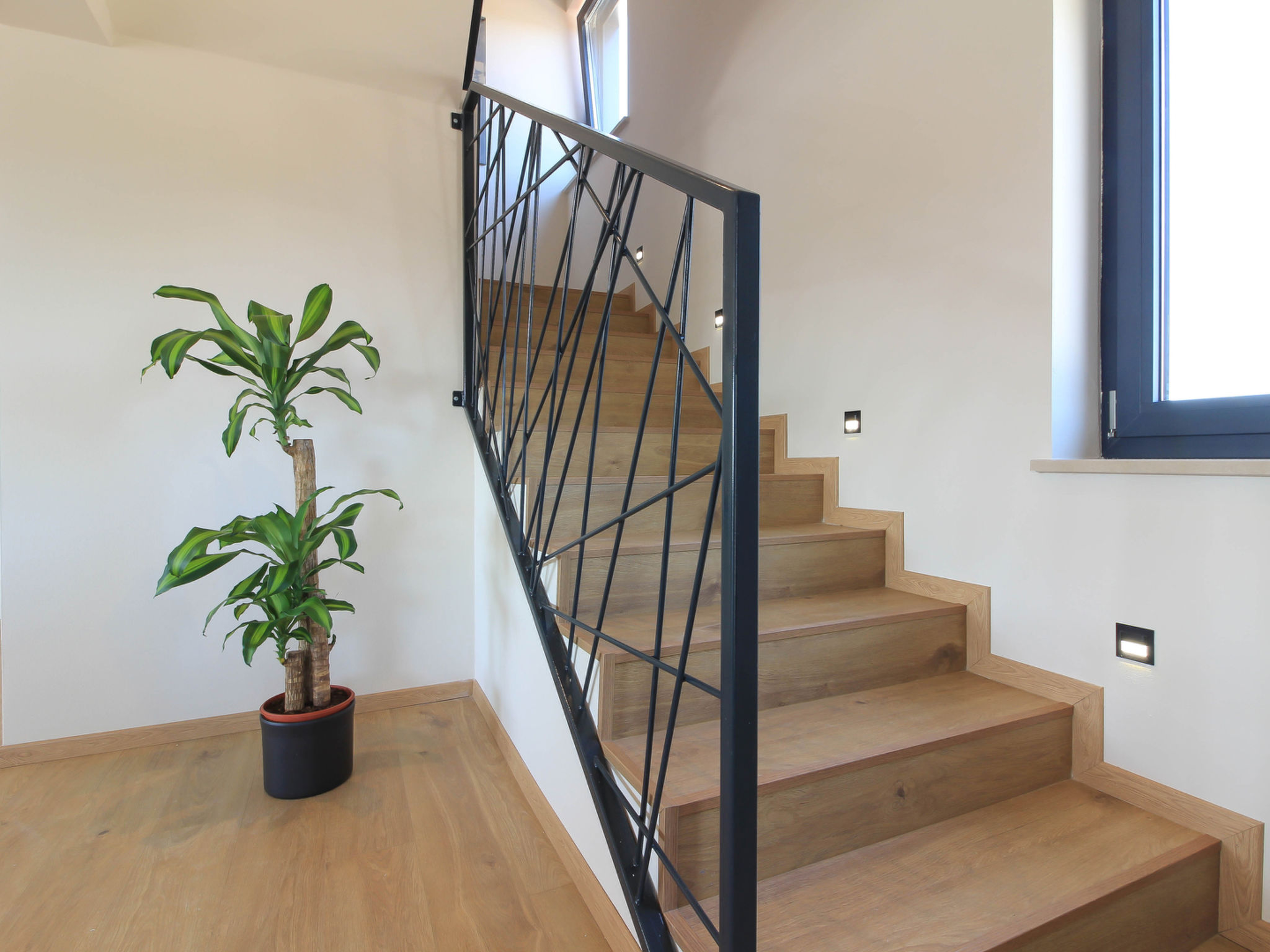 Villa Esire - Binnen