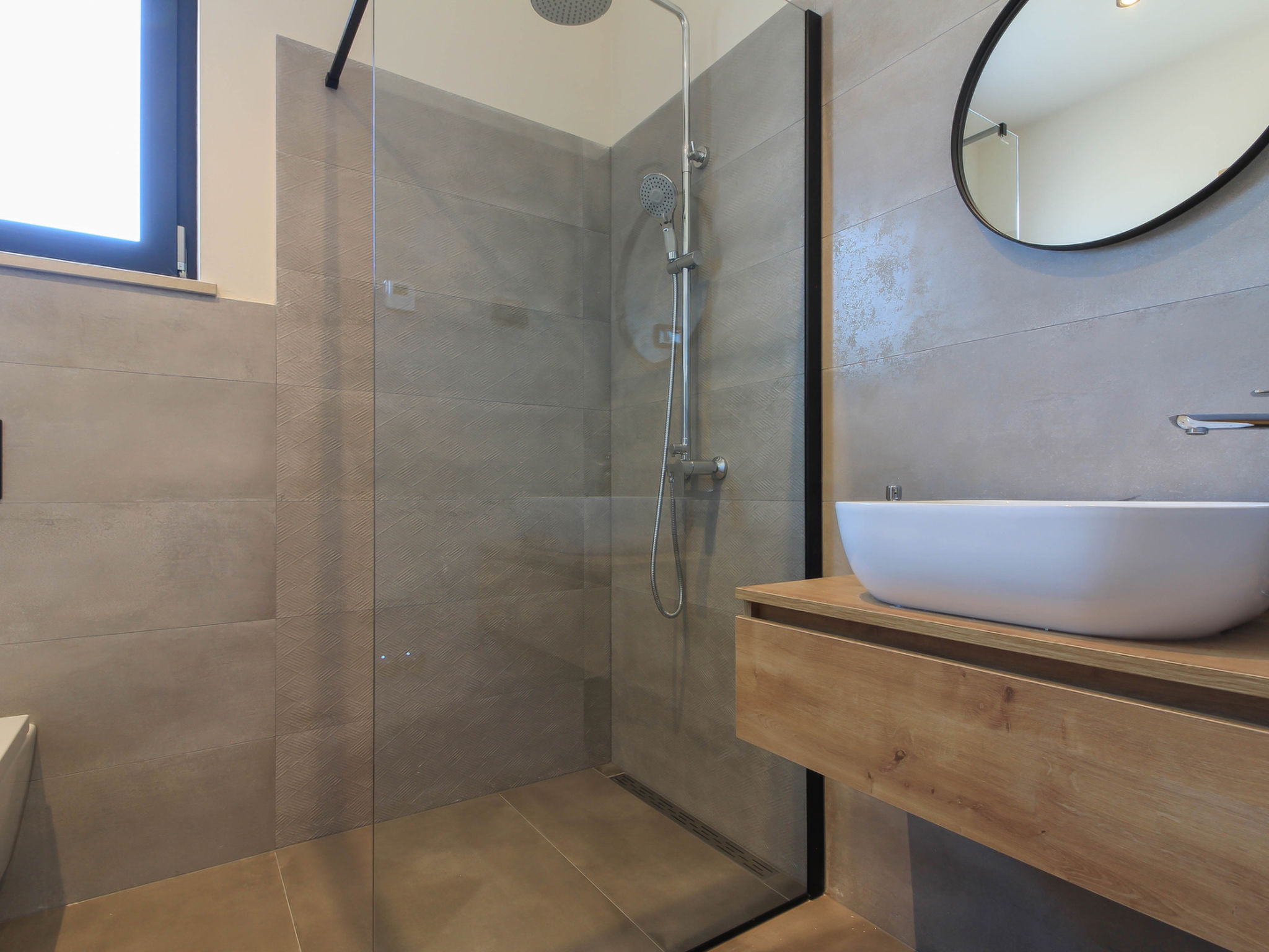 Villa Esire - Binnen