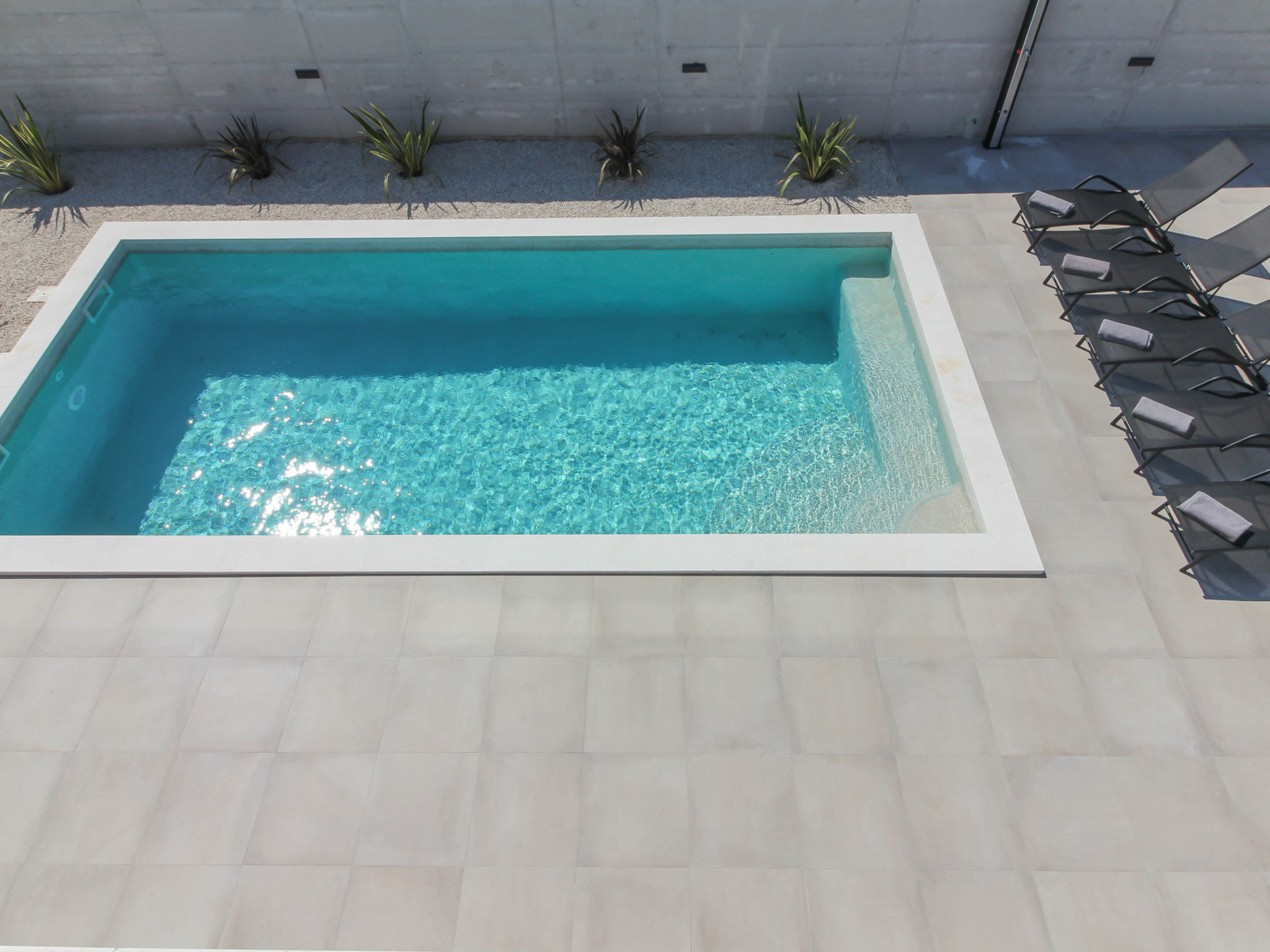 Villa Esire - Buiten