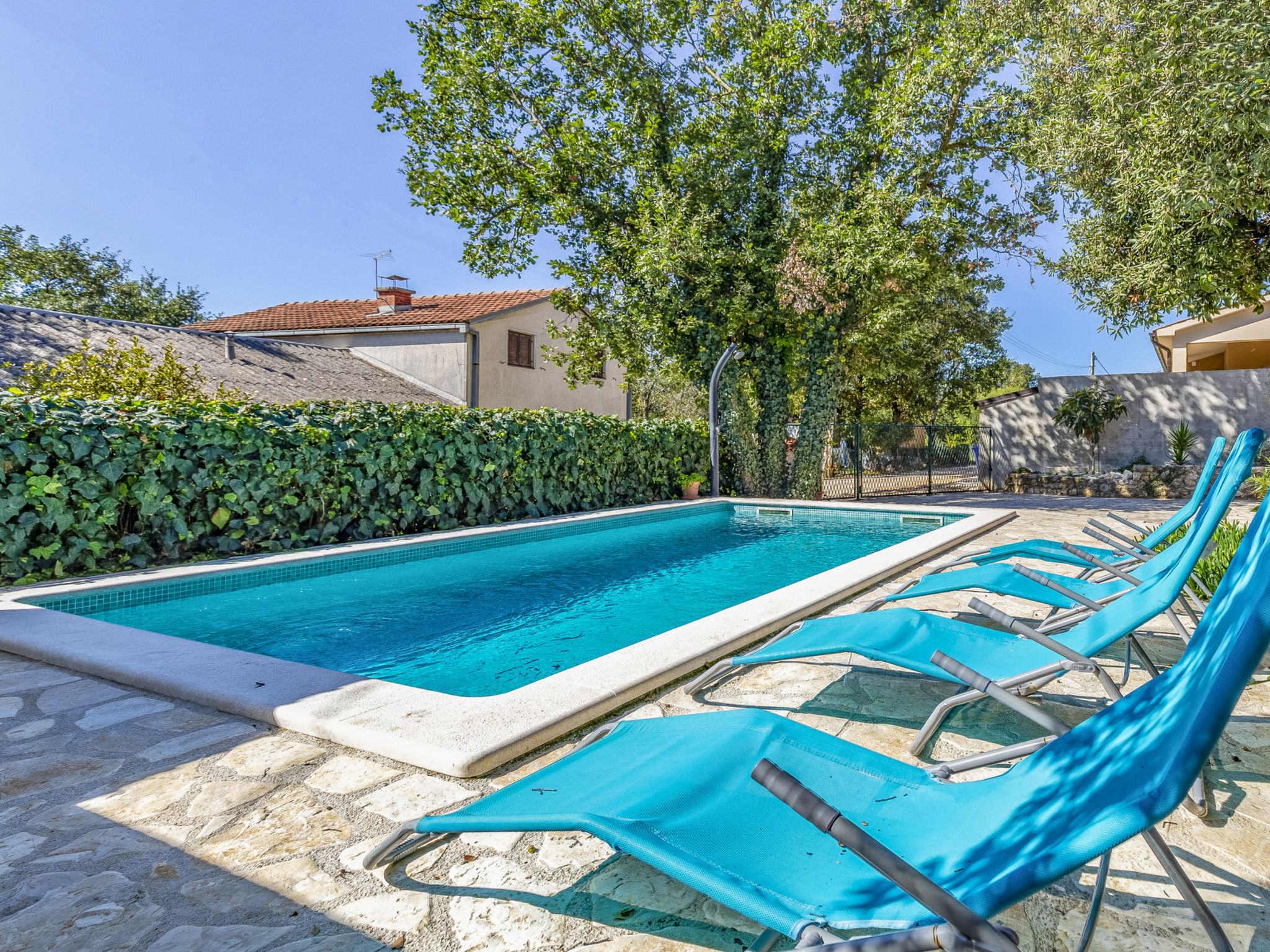 Villa Ella Nature — Pool Outdoor (3 of 70)