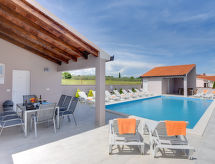 Villa Marcelia: Stijlvolle vrijstaande villa met privézwembad in Bokordići, Istrië - thumbnail 6