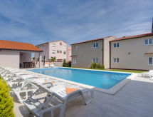 Villa Marcelia: Stijlvolle vrijstaande villa met privézwembad in Bokordići, Istrië - thumbnail 4