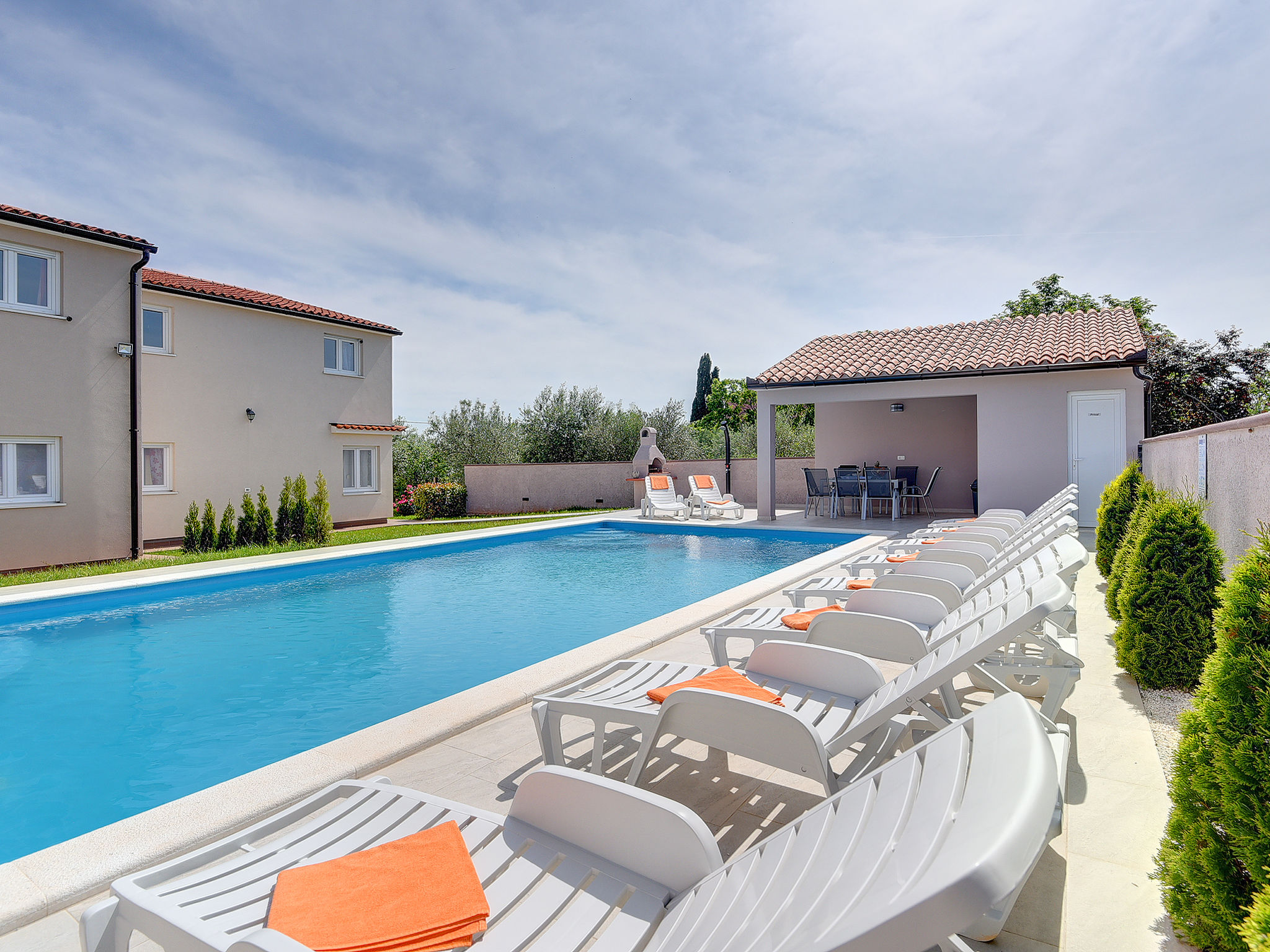 Villa Marcelia: Stijlvolle vrijstaande villa met privézwembad in Bokordići, Istrië - foto 2