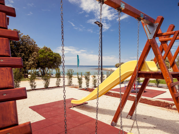 Photo of Luxury Beachside Villa Porto Bus