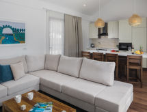 Luxe Bay Villa met privé hottub direct aan zee in Rovinj/Bale - thumbnail 4
