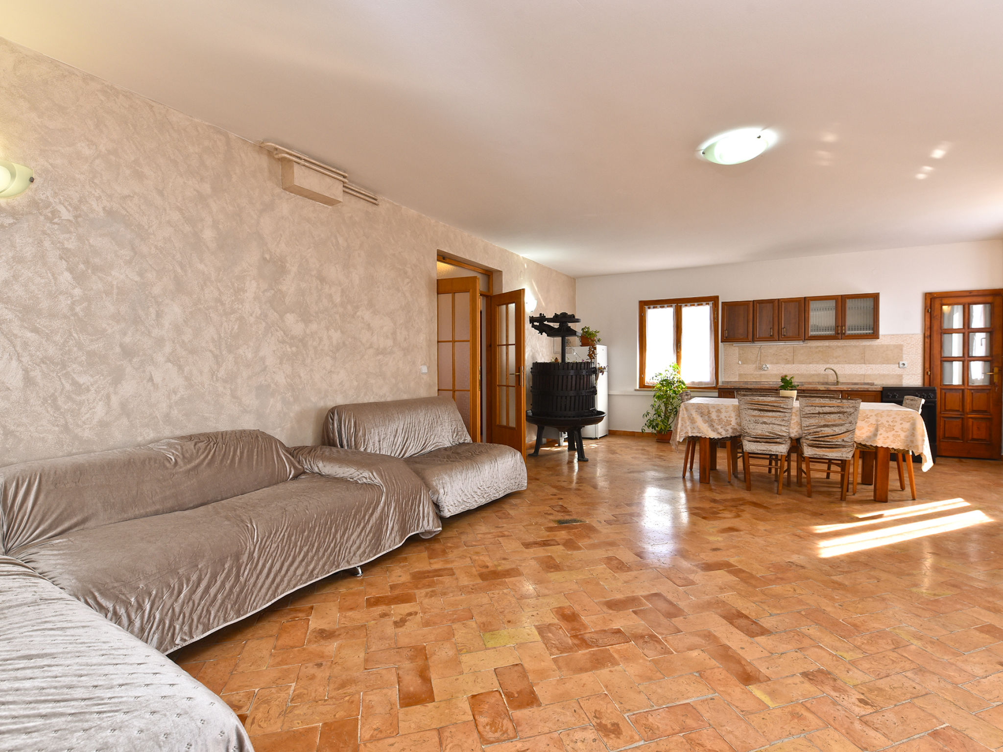 Photo of Apartment 1945