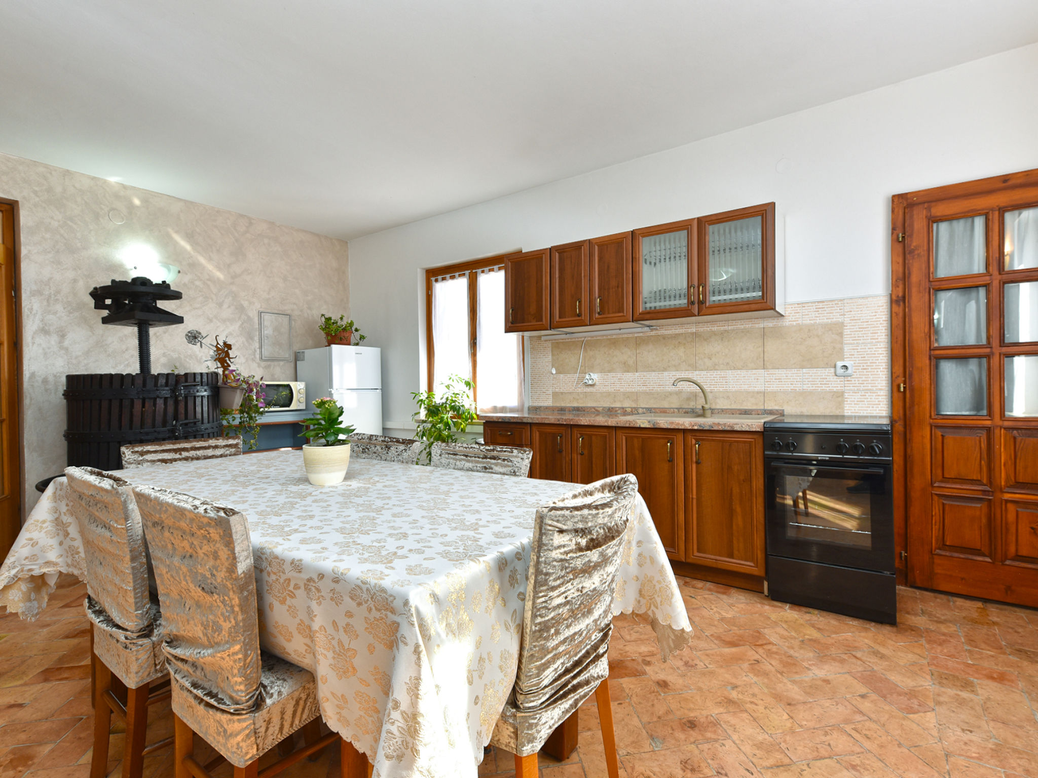 Photo of Apartment 1945