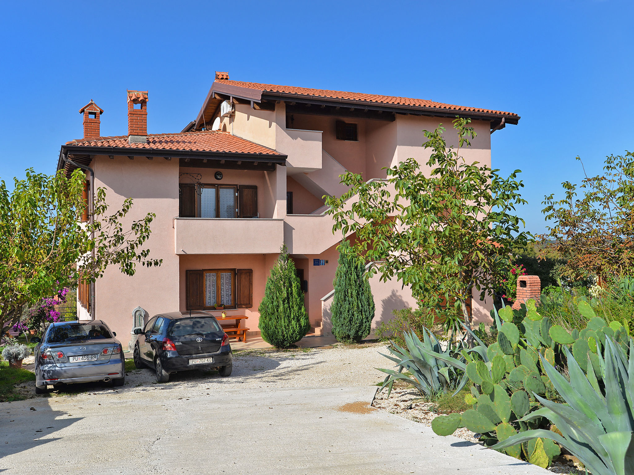 Photo of Apartment 1945