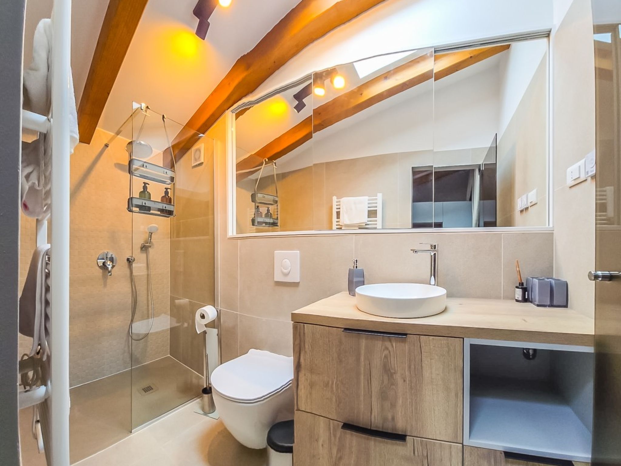 Photo of Apartment 2385