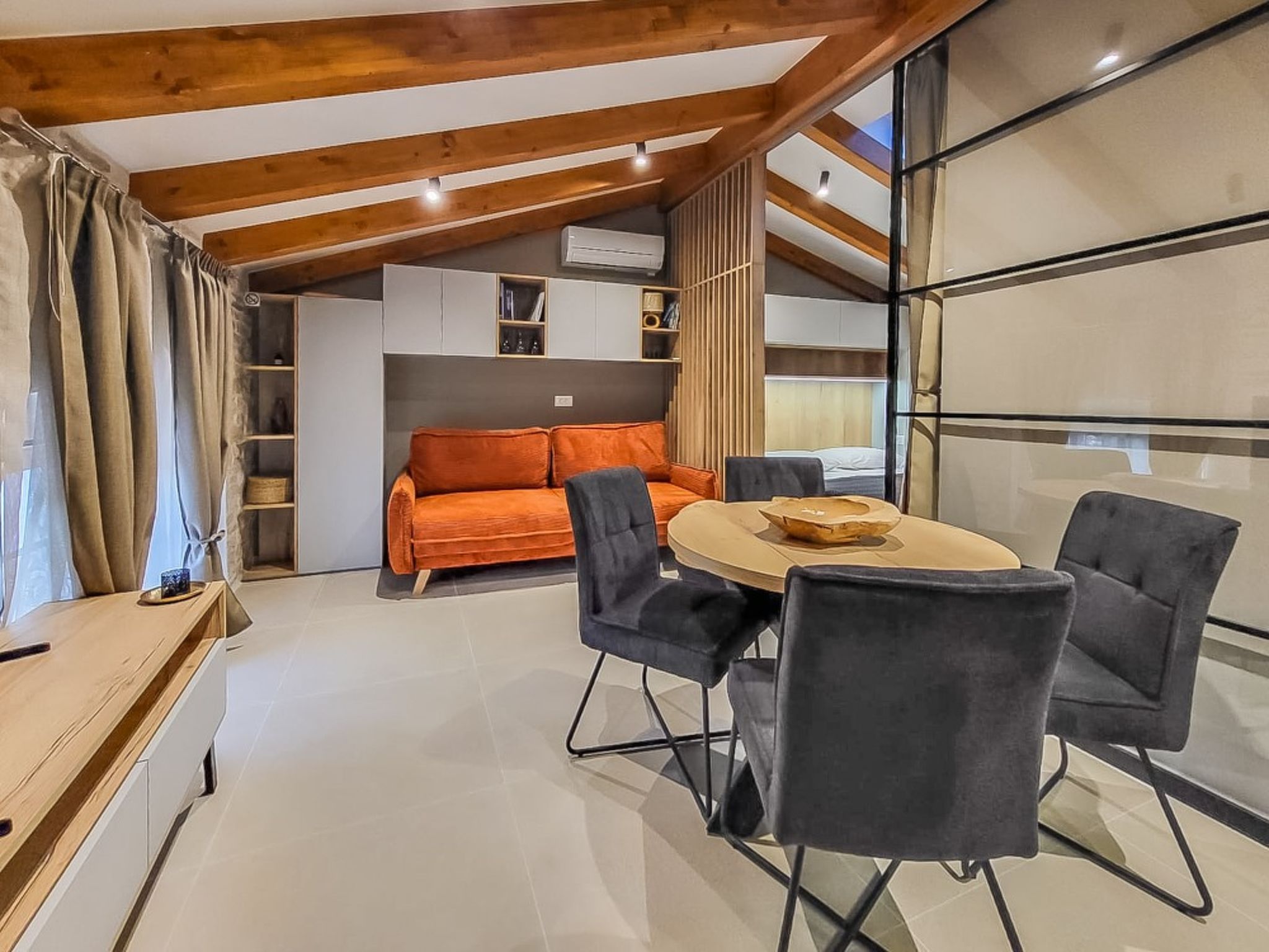 Photo of Apartment 2385