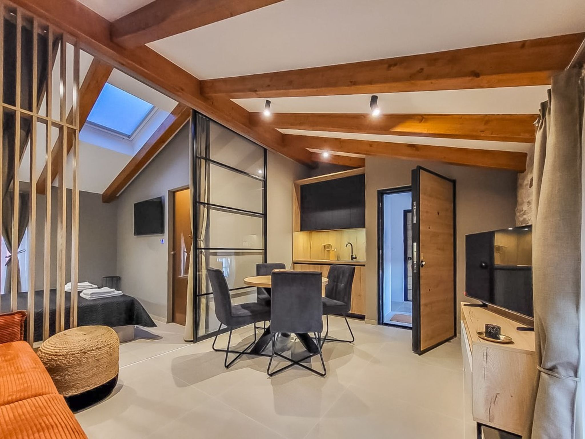 Photo of Apartment 2385