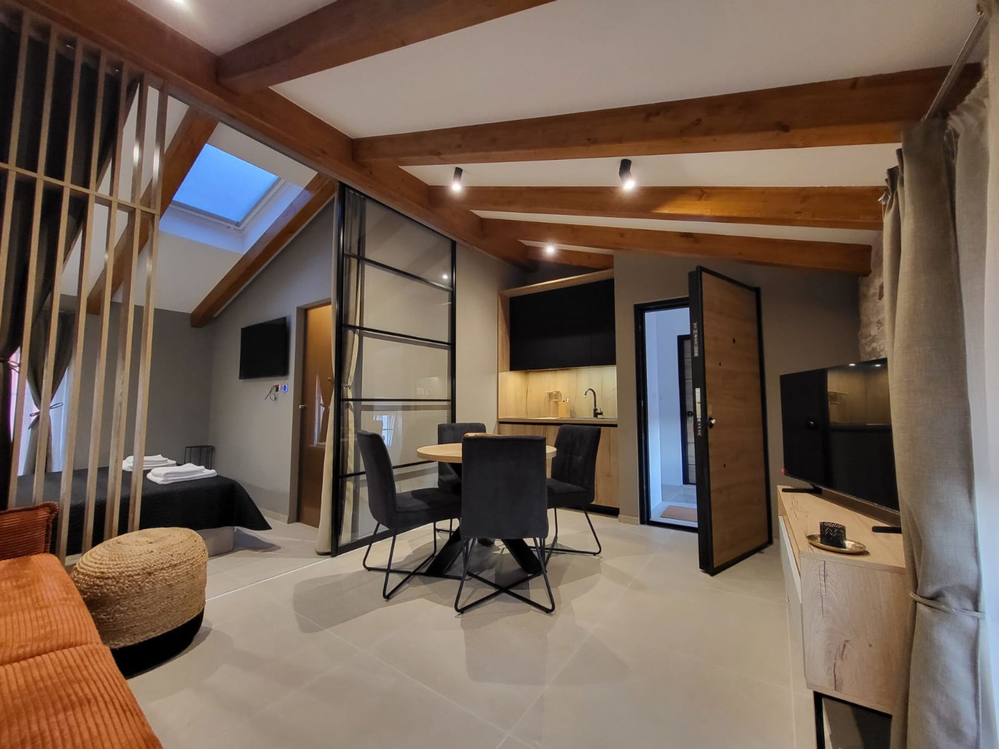 Photo of Apartment 2385