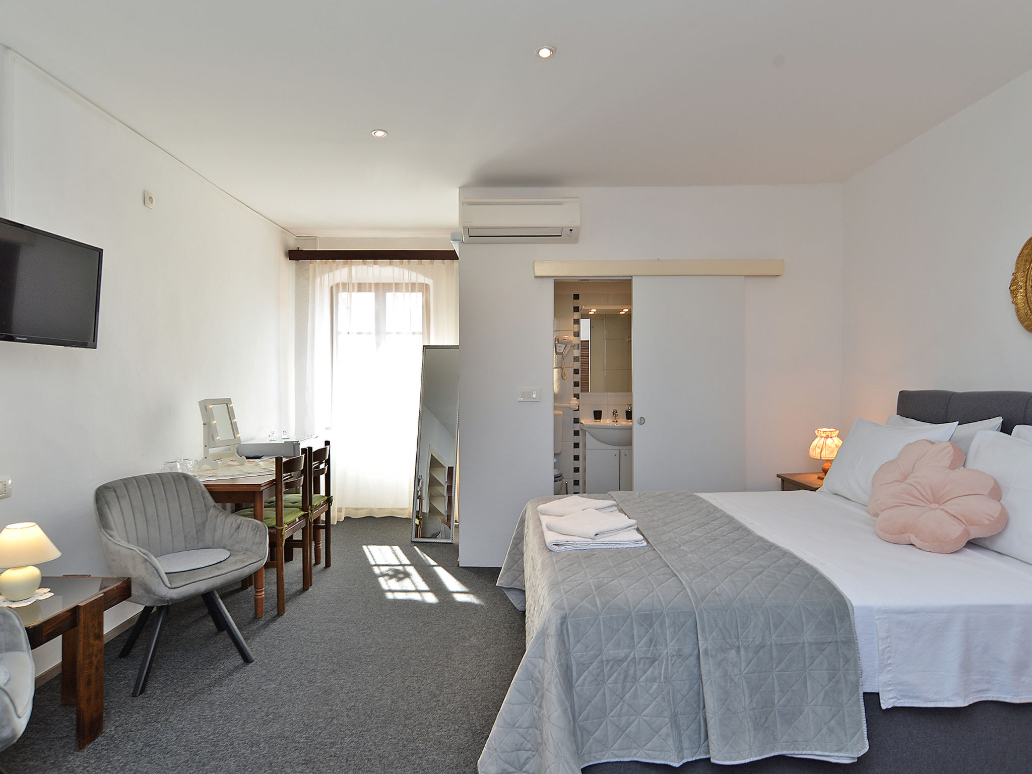 Apartment 2150