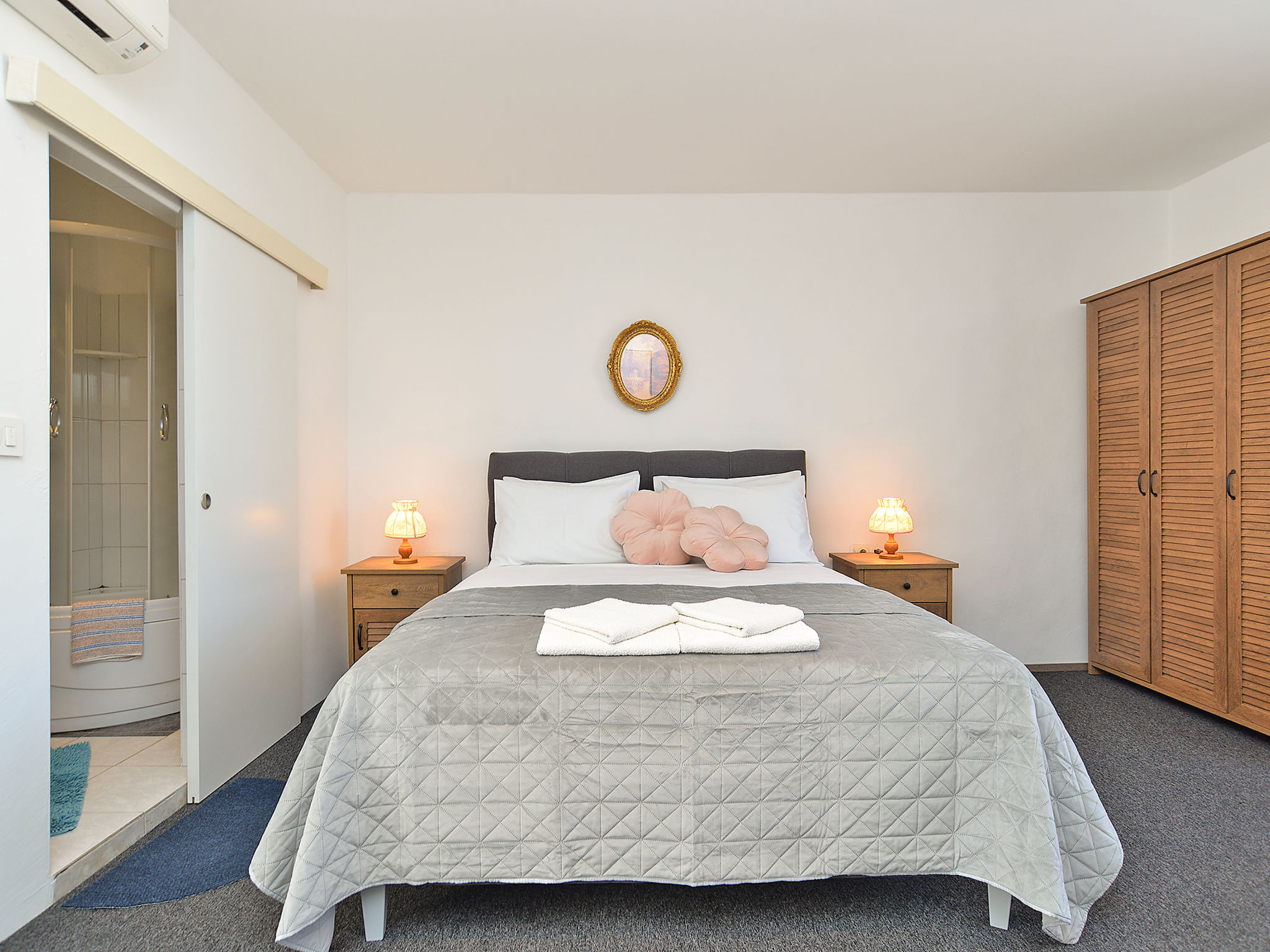 Apartment 2150