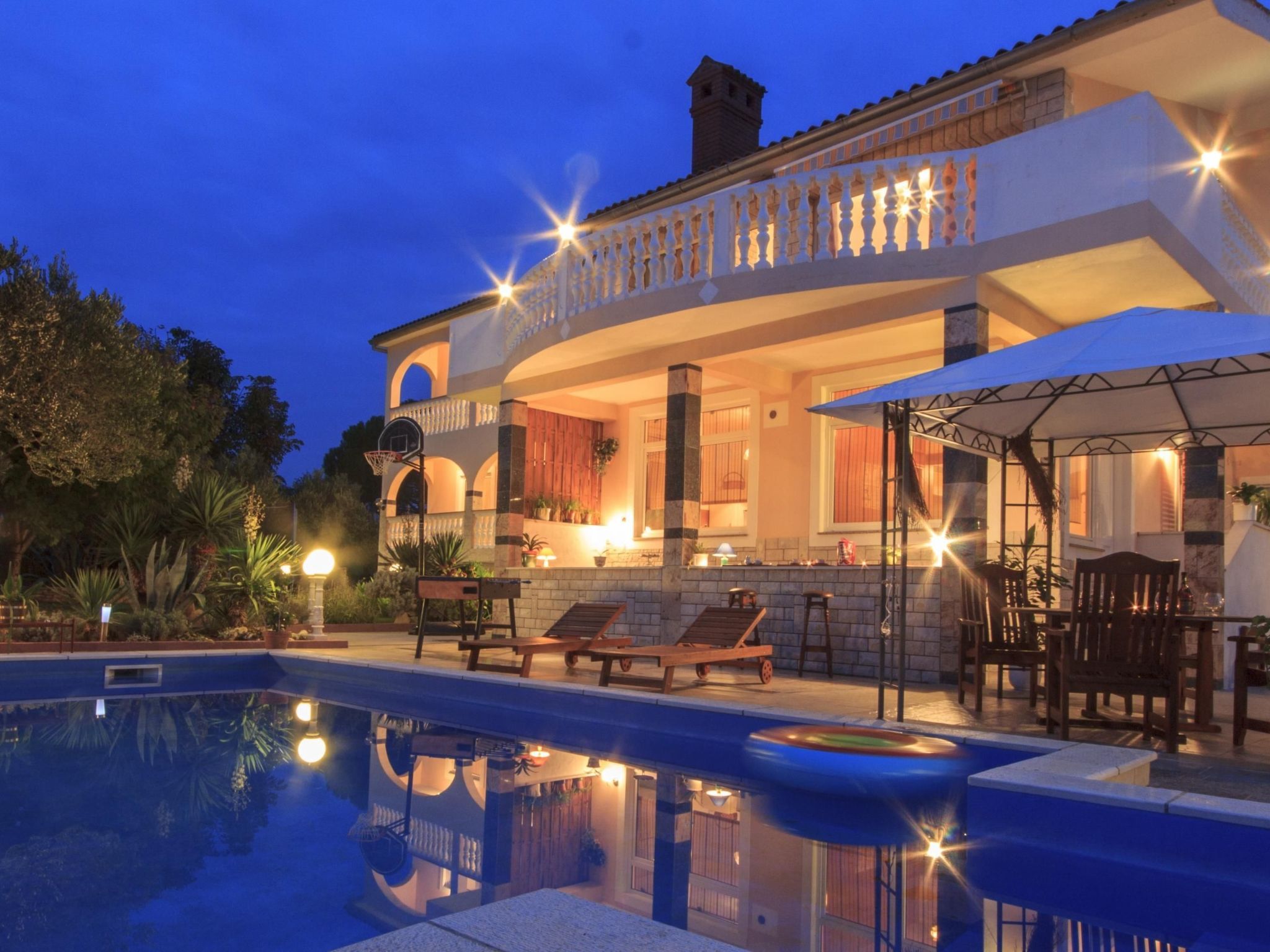 Vakantiehuis met privé zwembad in Barbariga (Kroatië) voor 10 personen