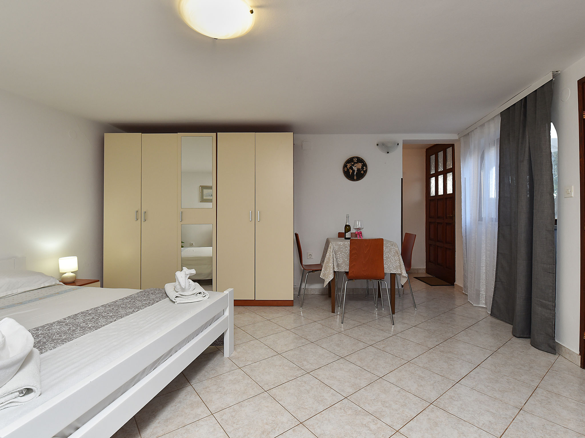 Apartment 2369 - Drinnen