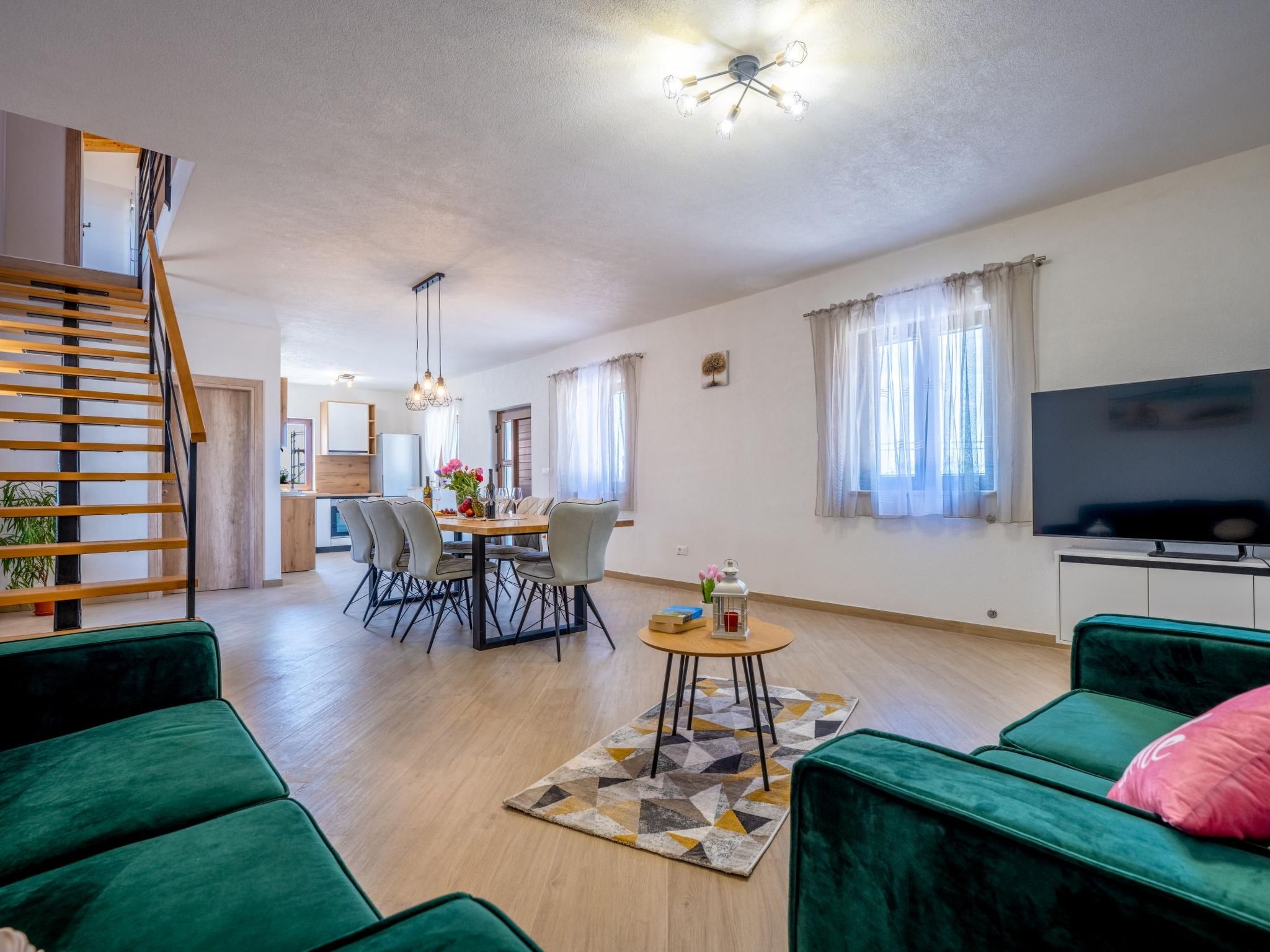 Balarini-Image-tags.info