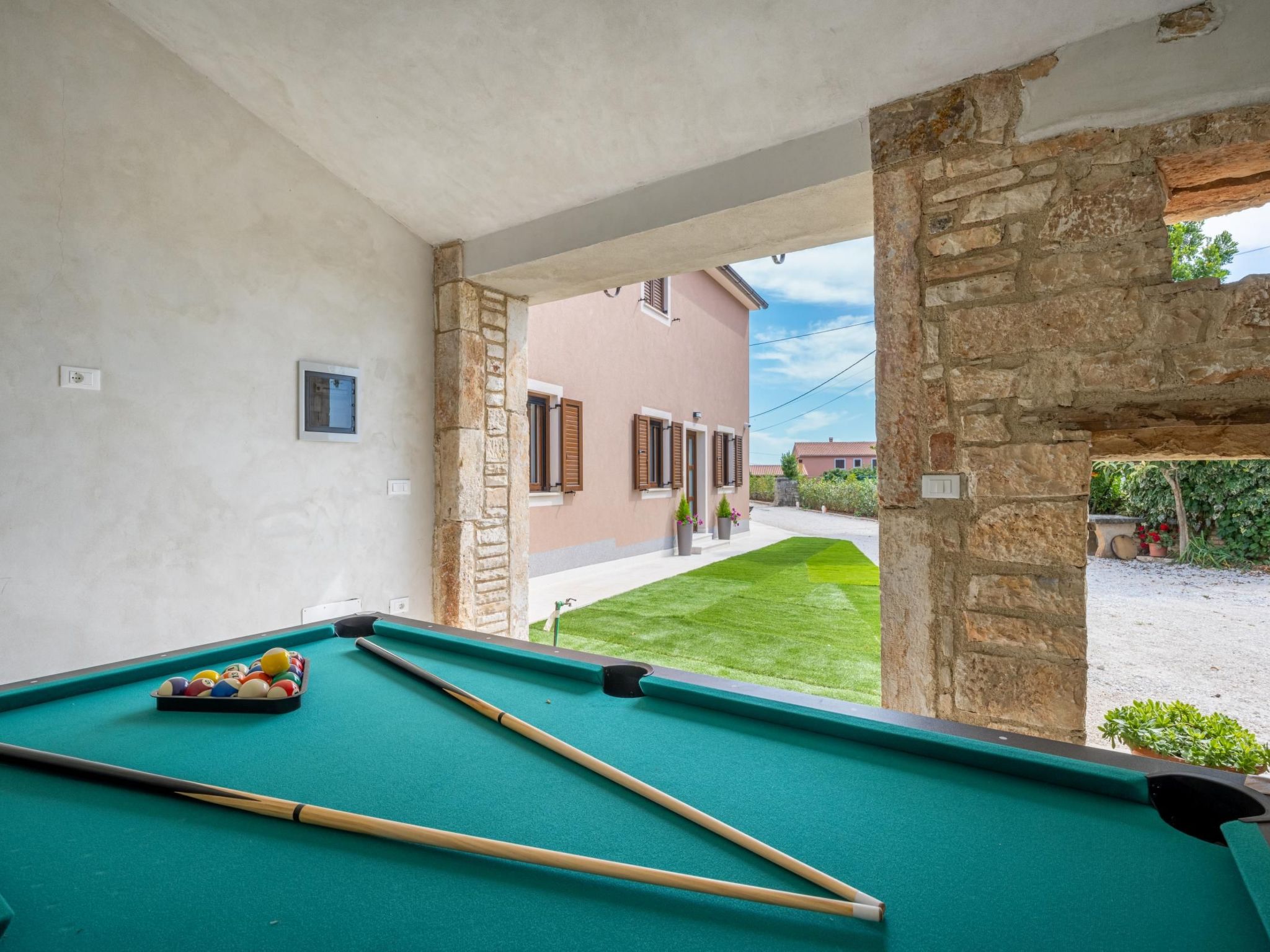 Balarini-Image-tags.info