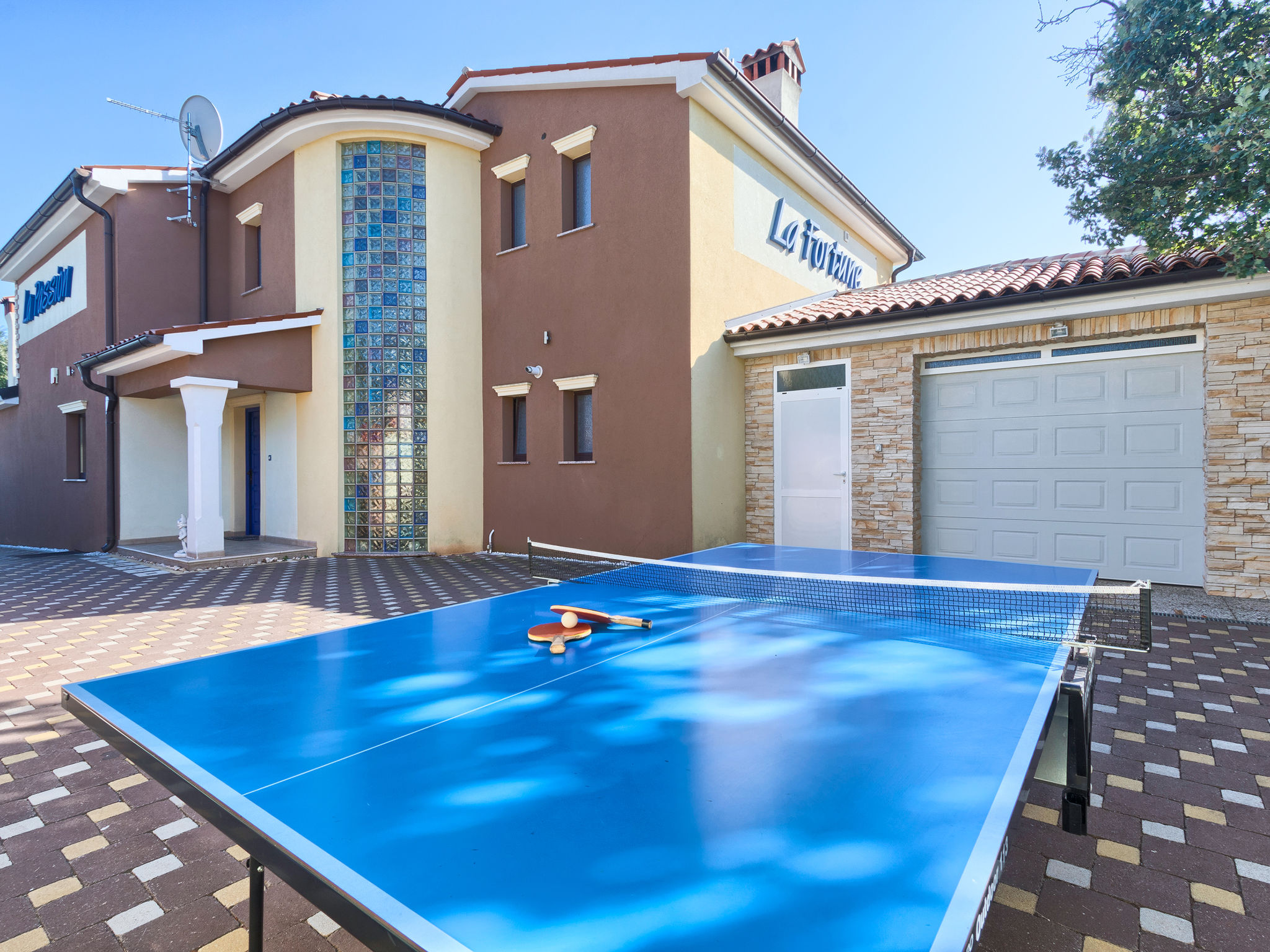 Villa Aldo with private pool by Wiibuk - Draußen