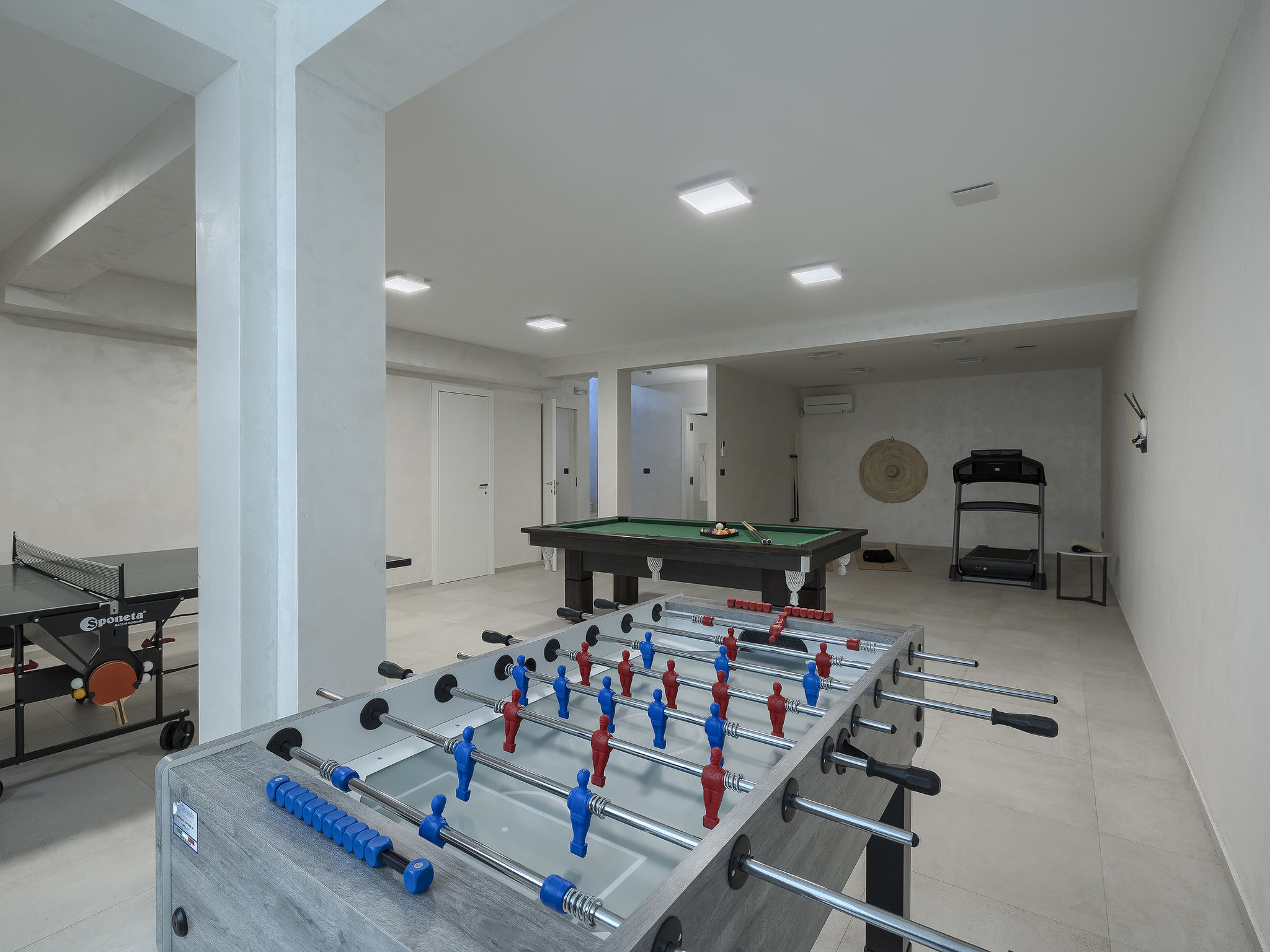 Villa Amella - Inside