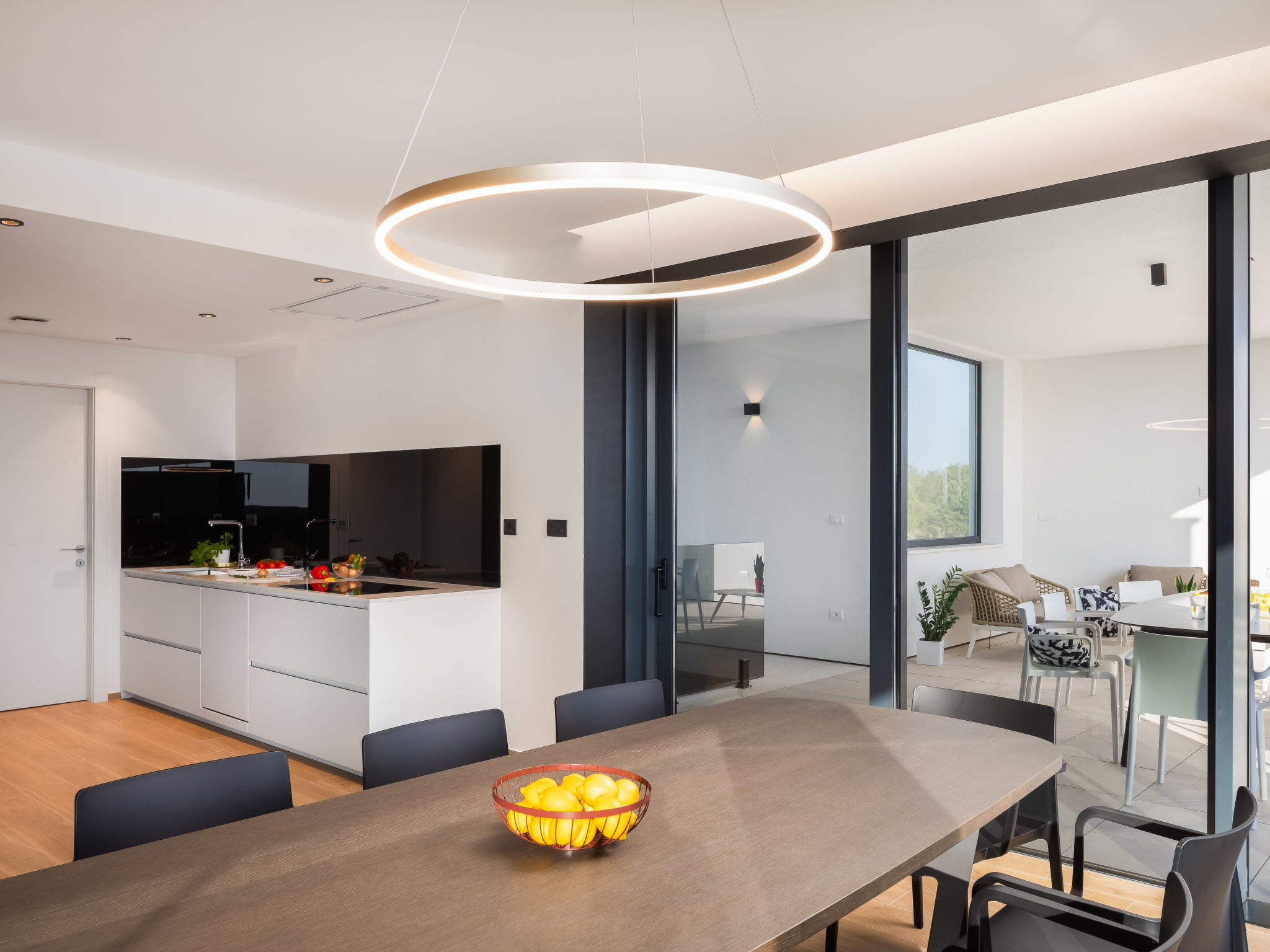 Villa Old Olive V – Cuisine et coin repas, photo 22 sur 46