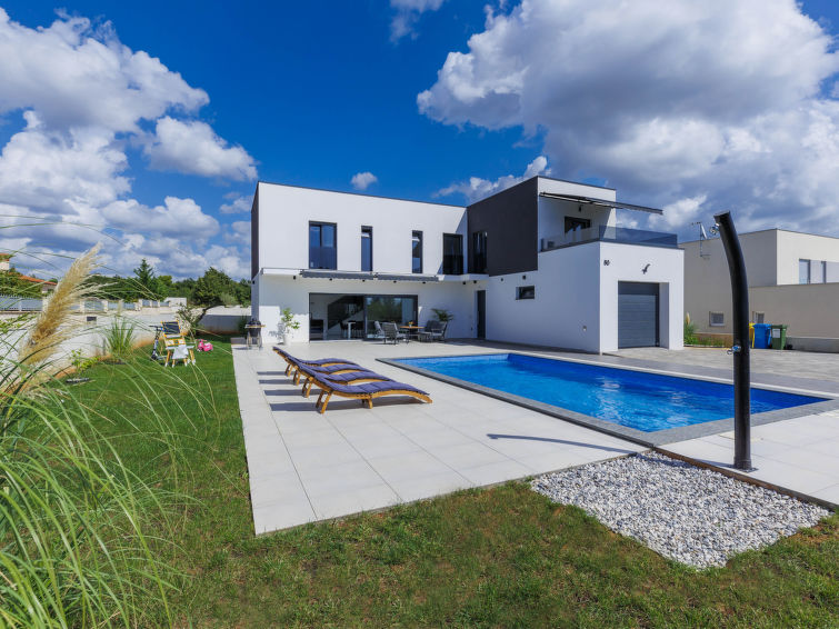 Search and Stay Destinations. Holiday Rentals in Butkovići, Općina Svetvinčenat - Istria County - Croatia