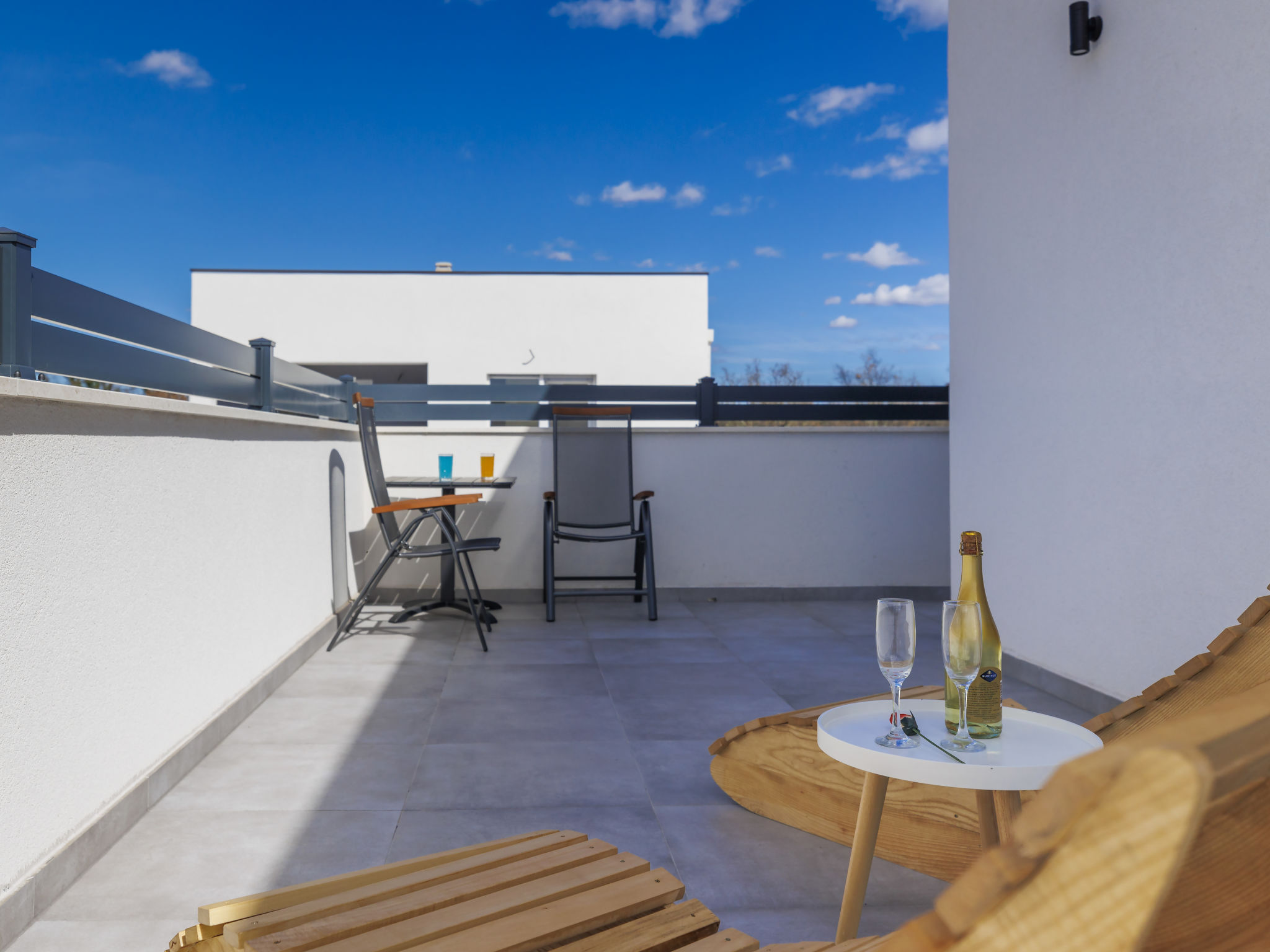 Villa Drago – Cuisine et coin repas, photo 19 sur 47