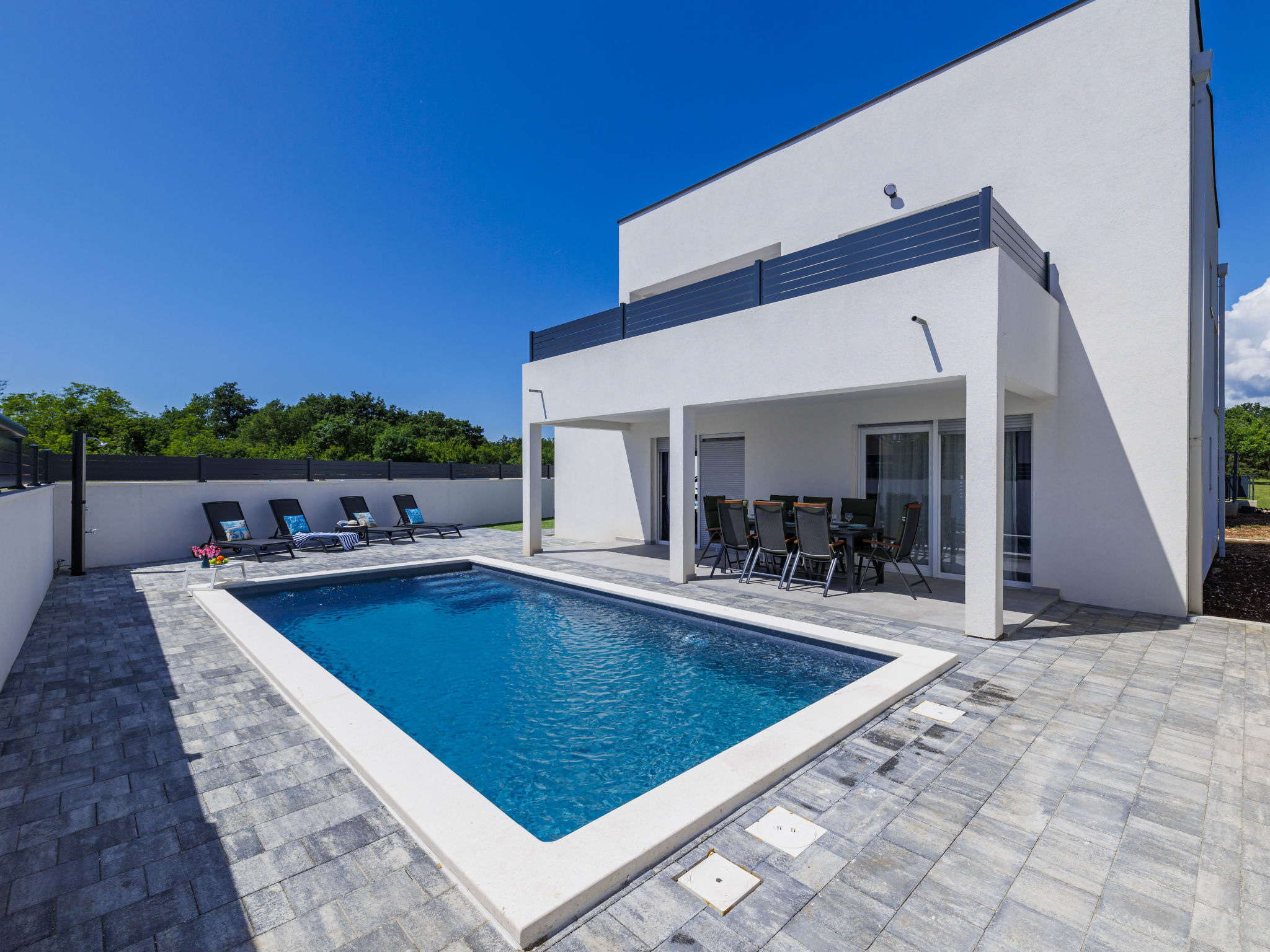 Blue Rose — Pool Outdoor (4 of 45)