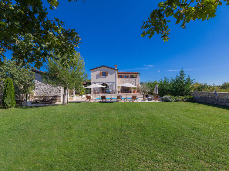 Search and Stay destination Čabrunići, Istarska županija - Croatia from AU$ 510. Histria 1