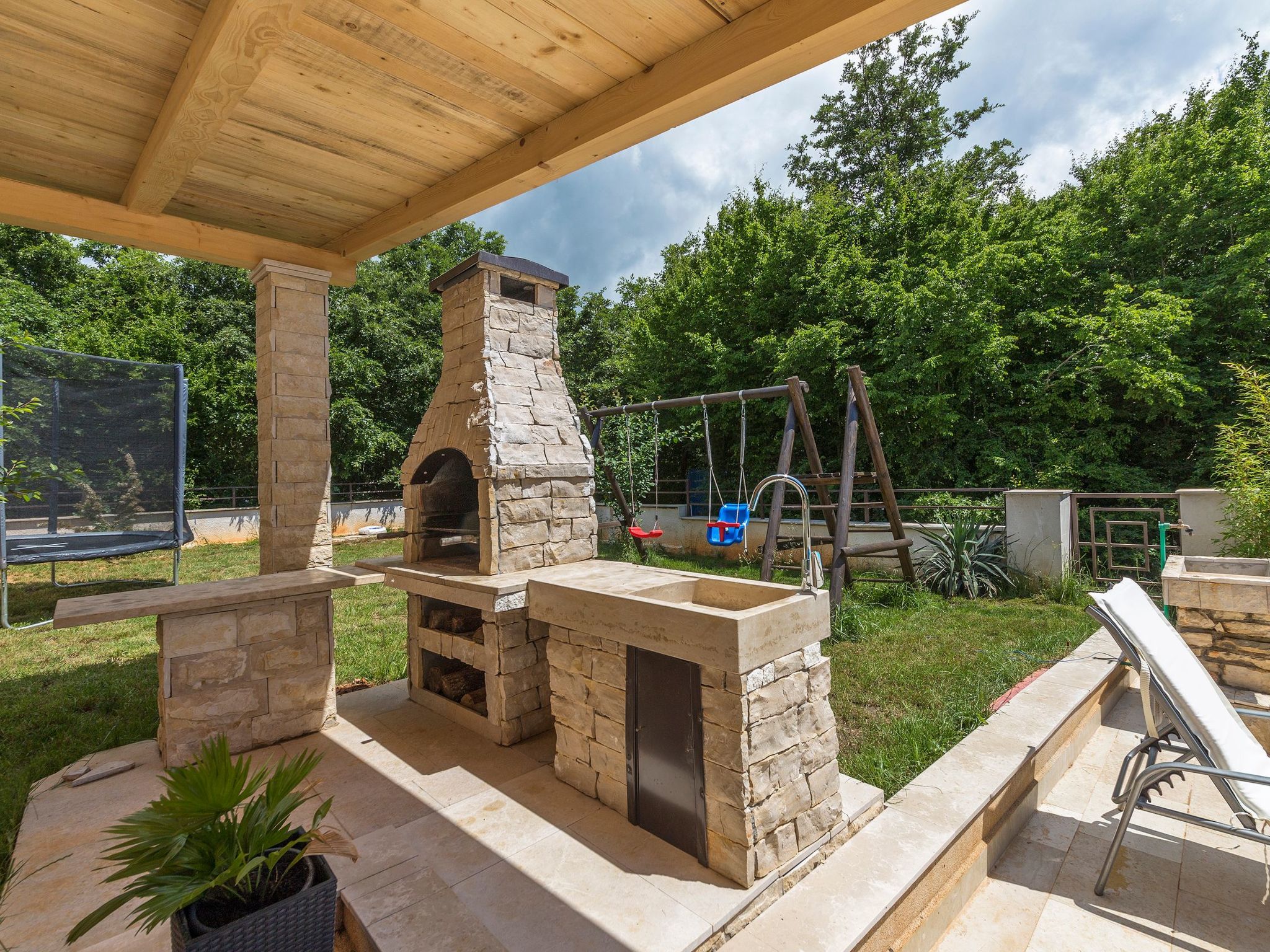 Ferienvilla "Lucija"-Draußen