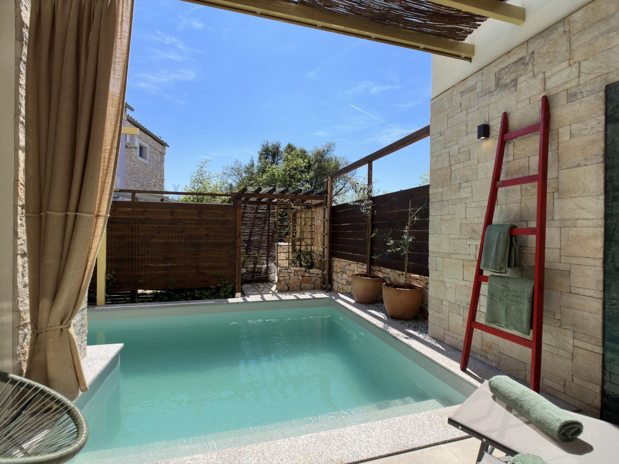 Ferienvilla "Nascota" mit eigenem Pool-Binnen