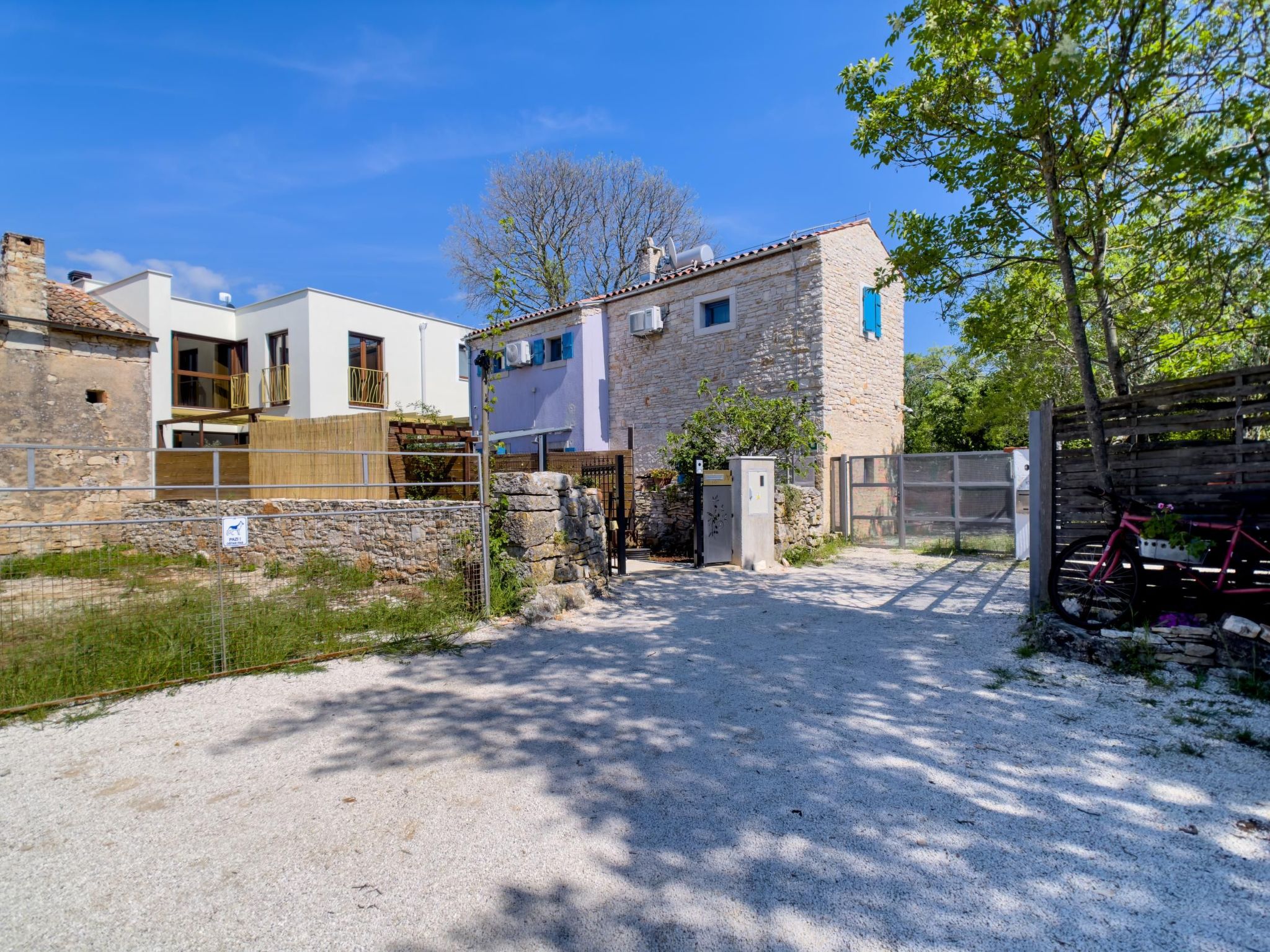 Ferienvilla "Nascota" mit eigenem Pool-Binnen