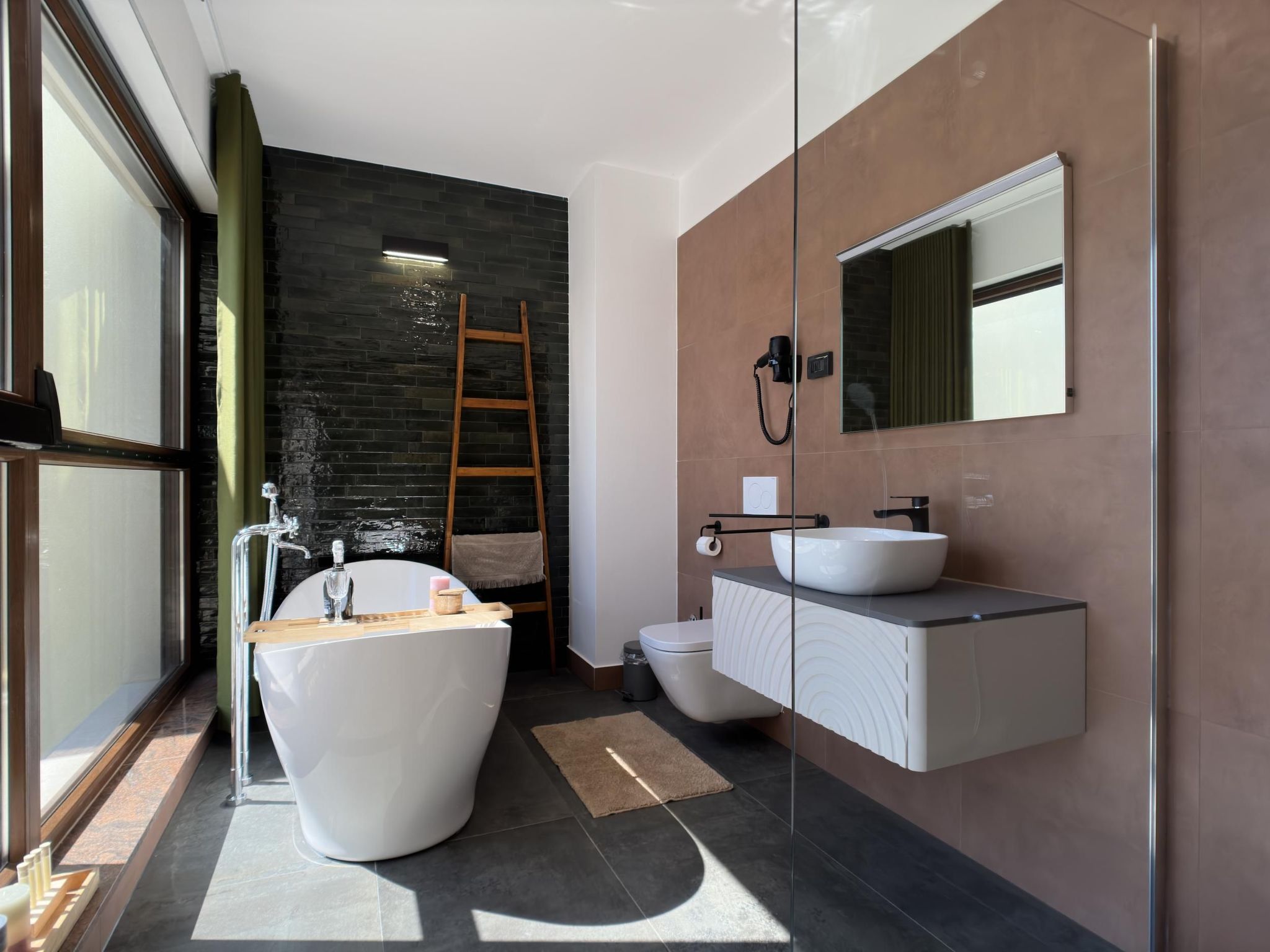 Ferienvilla "Nascota" mit eigenem Pool-Binnen