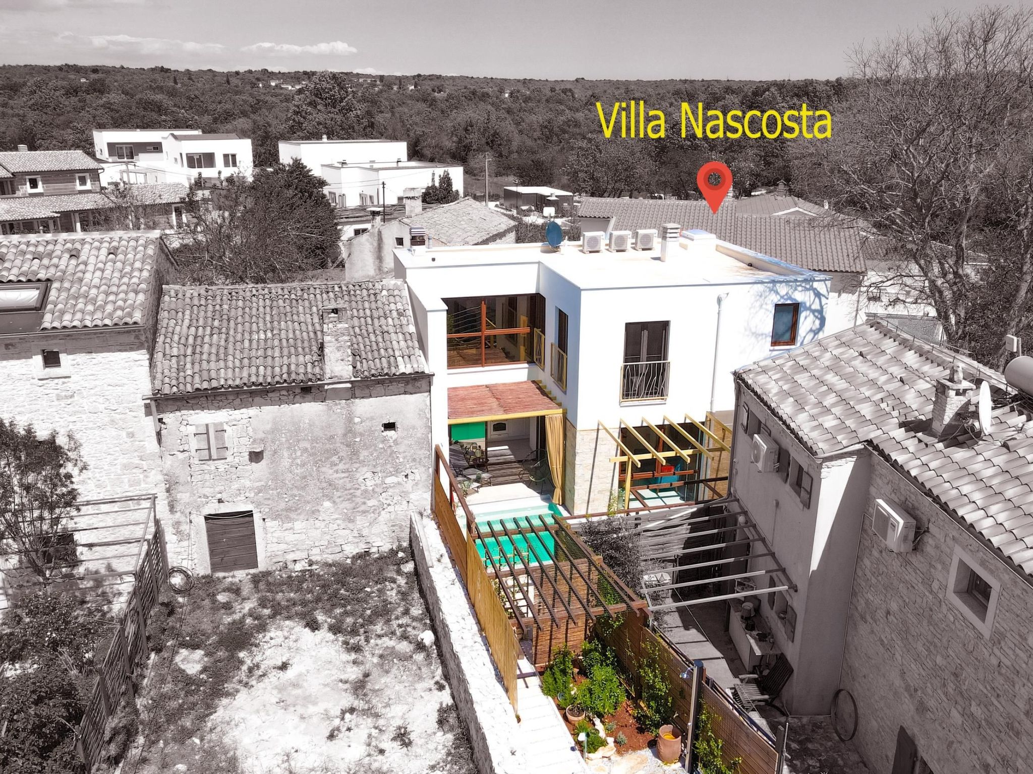 Ferienvilla "Nascota" mit eigenem Pool-Binnen