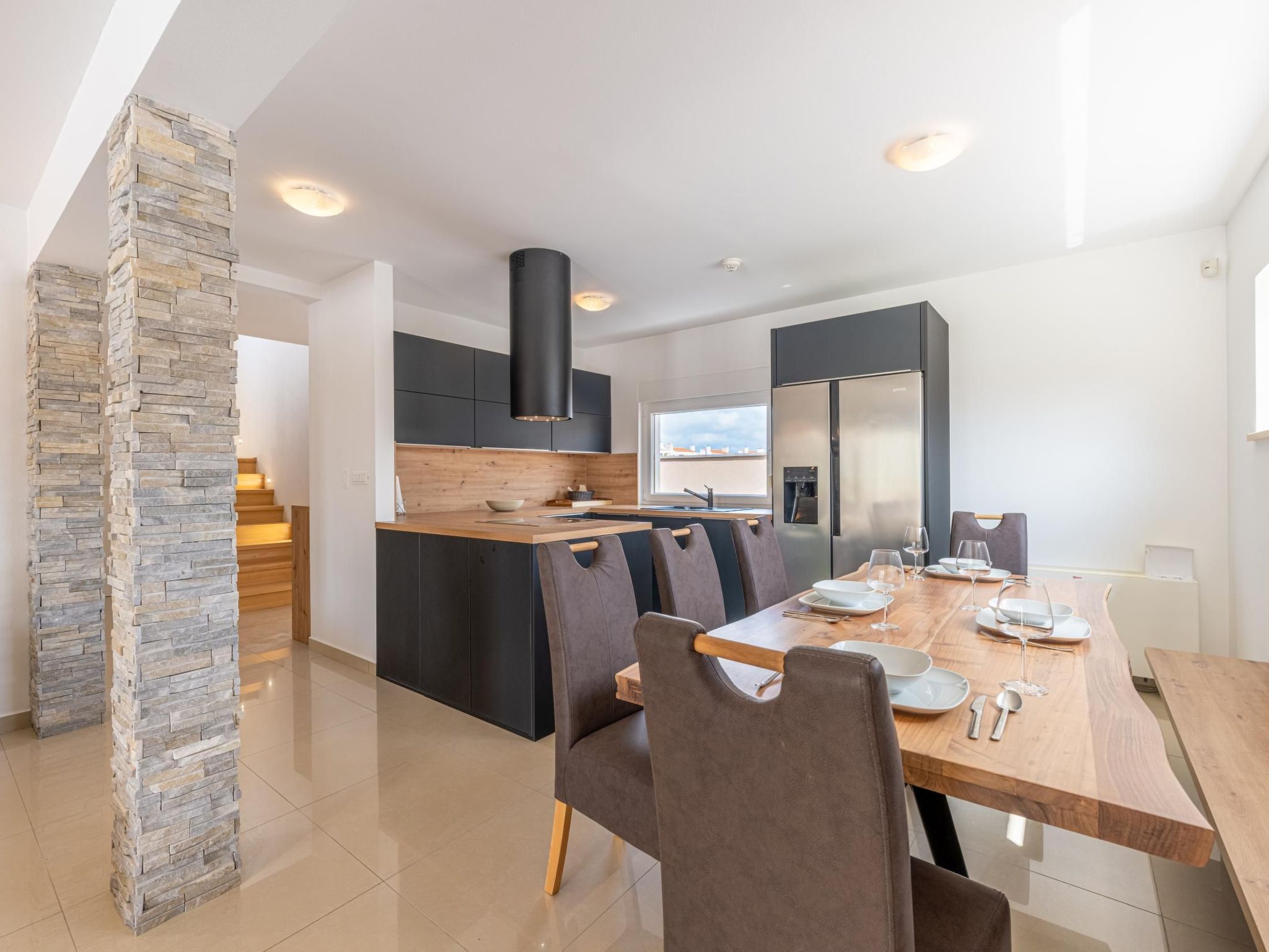 Ferienvilla "Villa Dvor" mit privatem Pool-Binnen