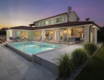 Villa Barra: Moderne Vrijstaande Villa met Privézwembad nabij Pula - thumbnail 1
