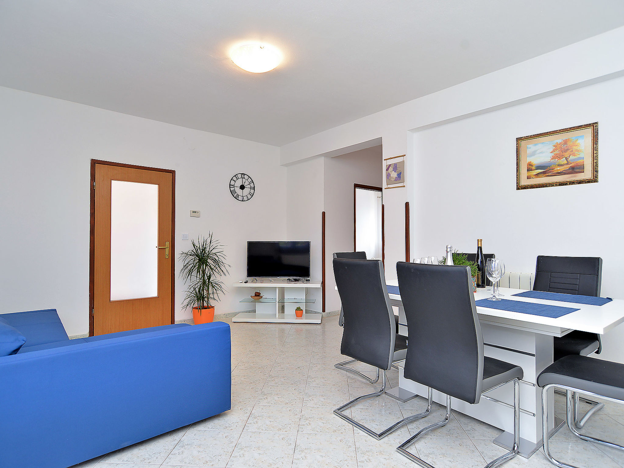 House 2136 - Inside