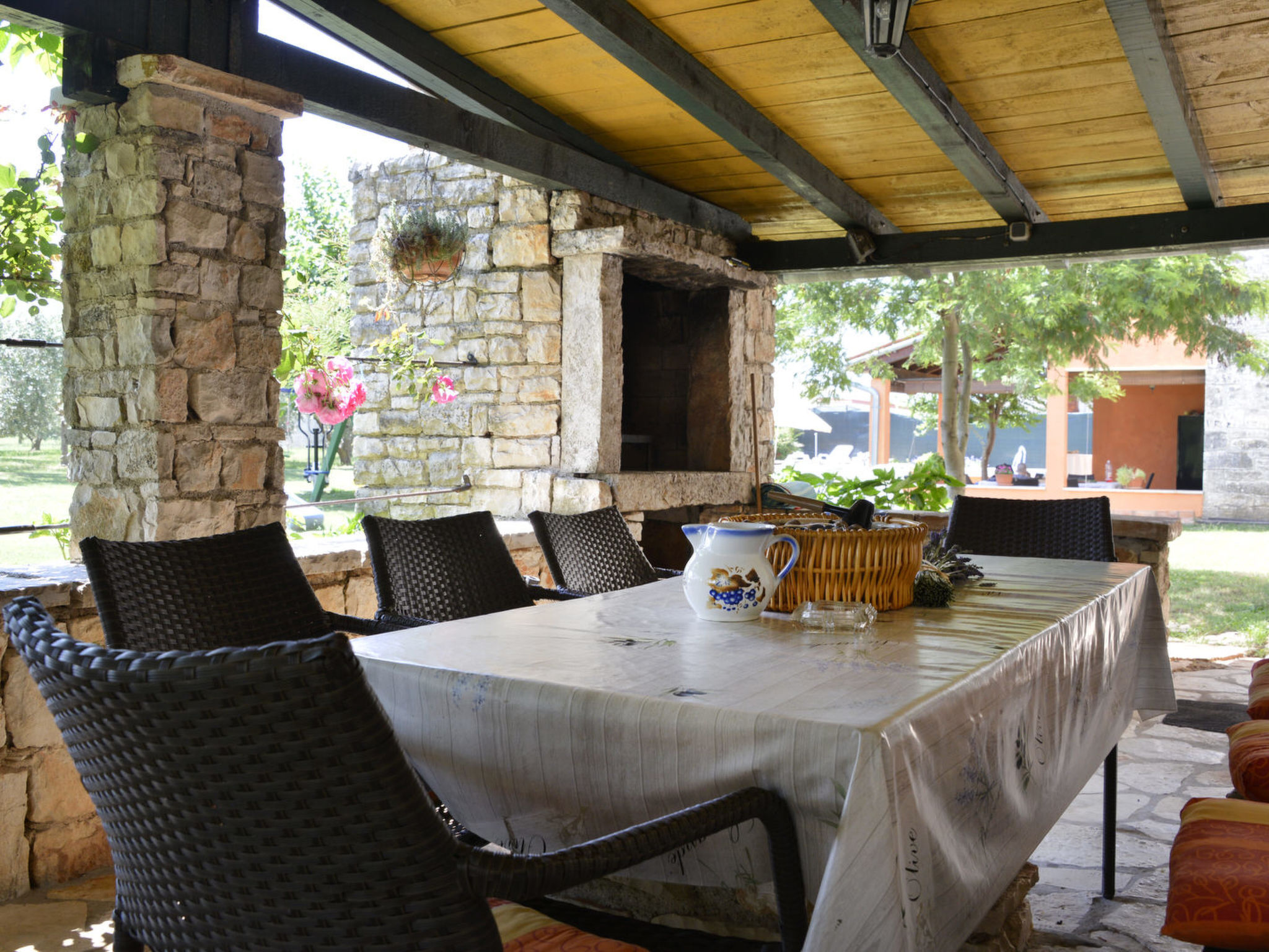 House 24 - Dehors