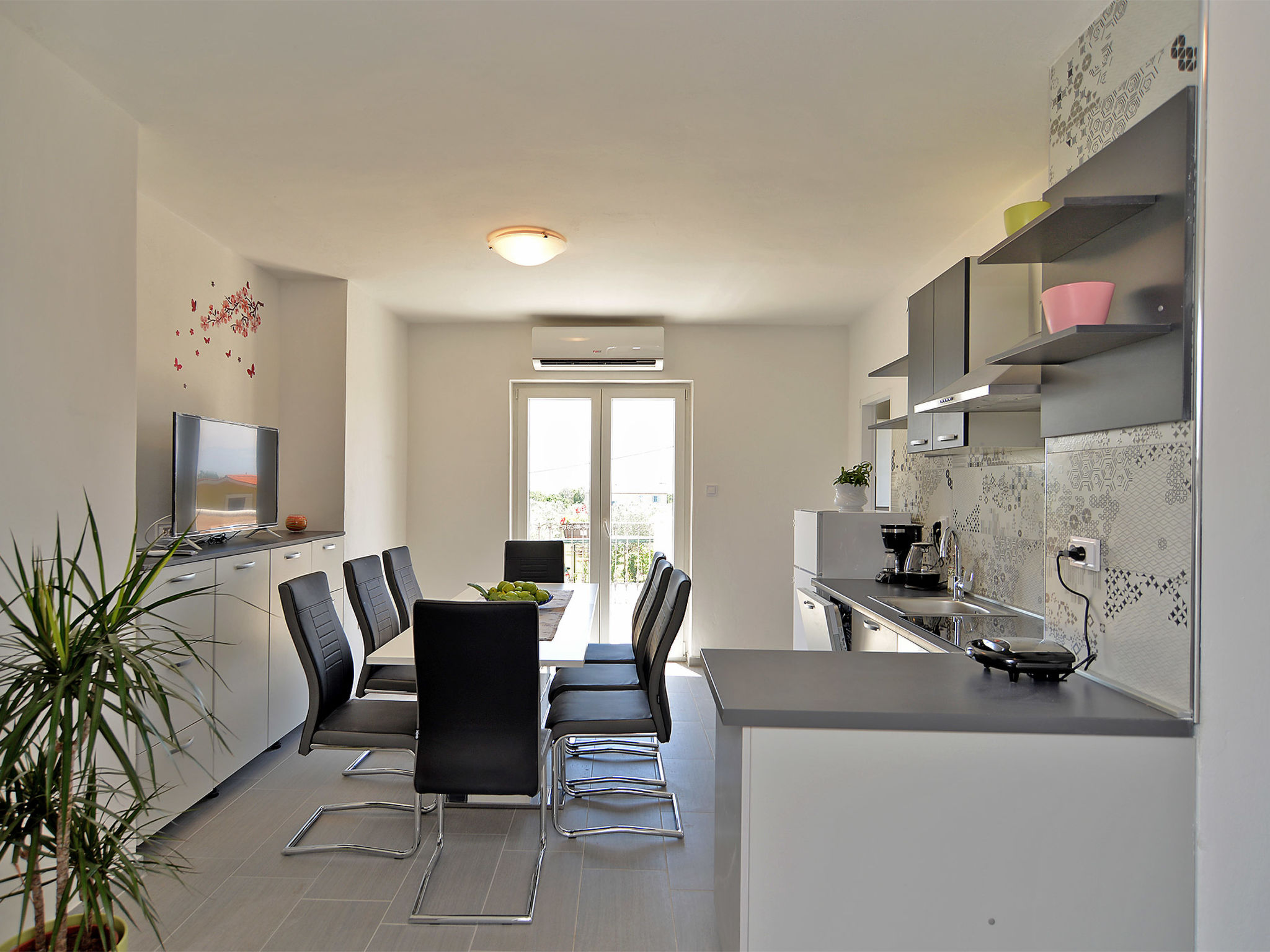 Apartment 1938 - Inside