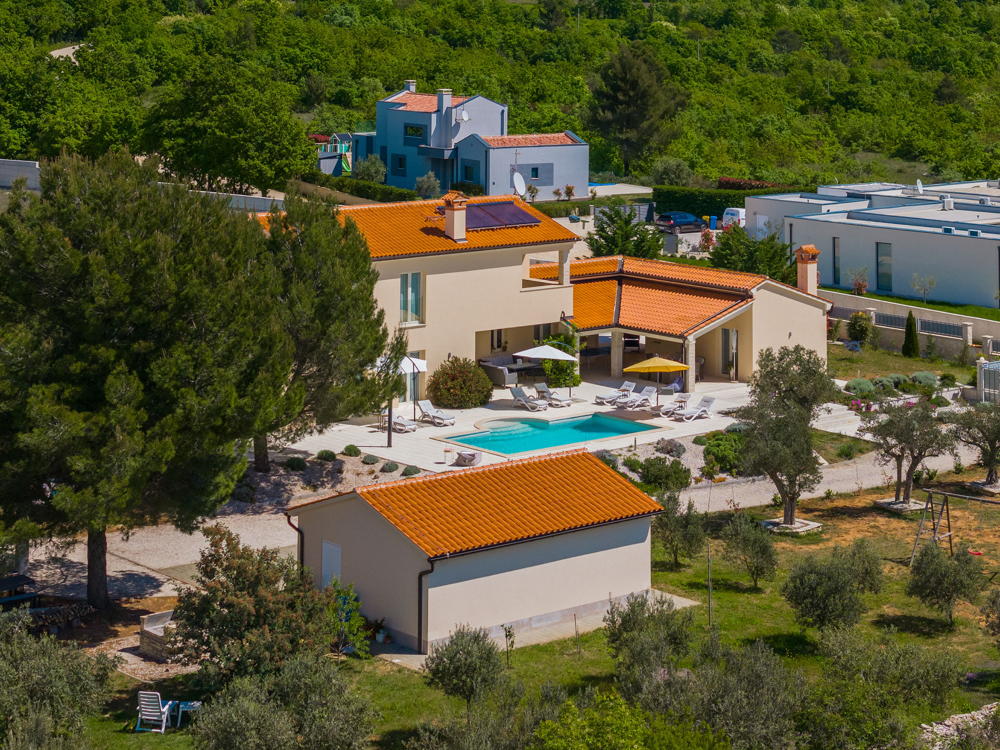 Villa Nirvana - Outside