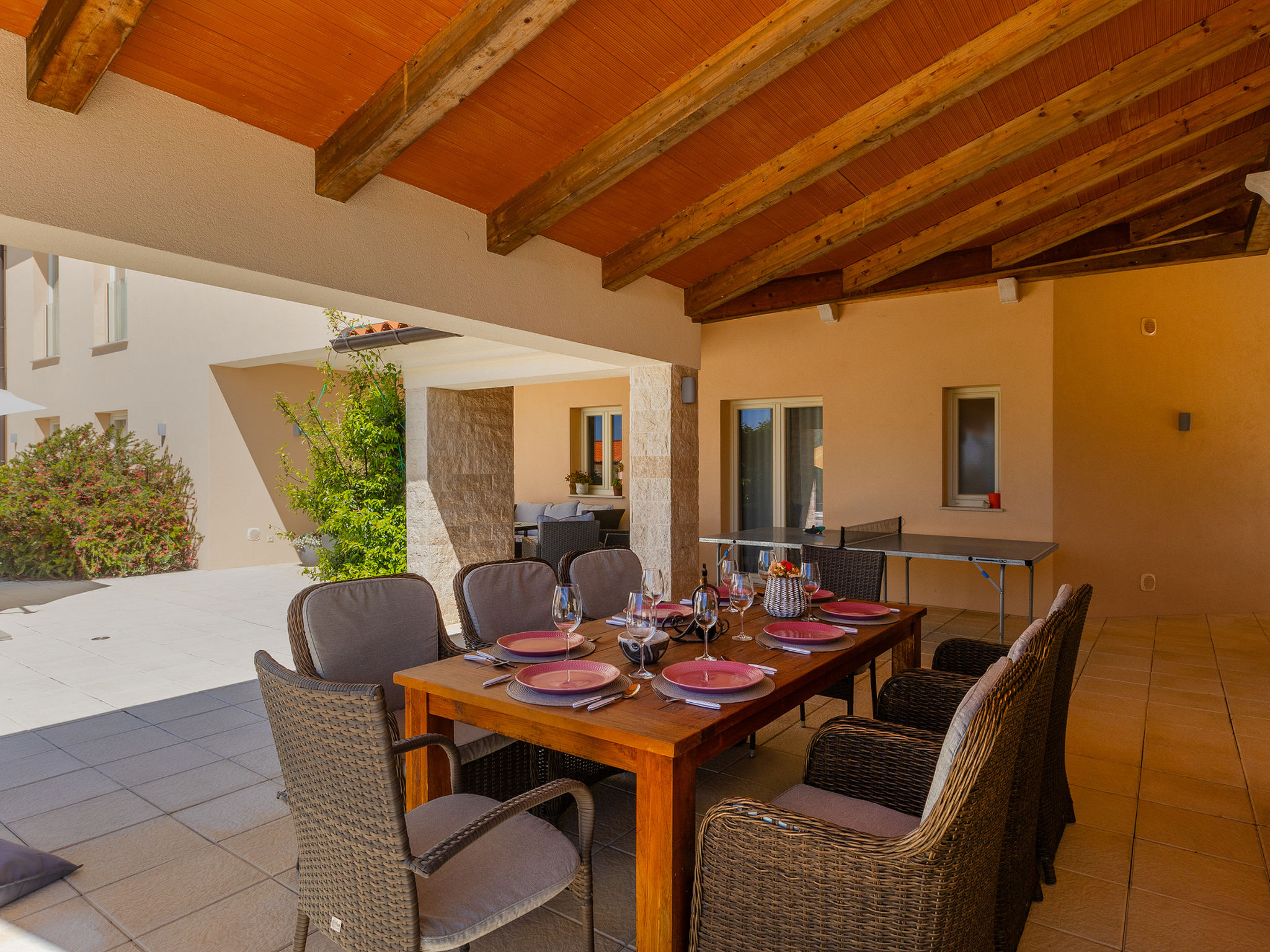 Villa Nirvana - Outside