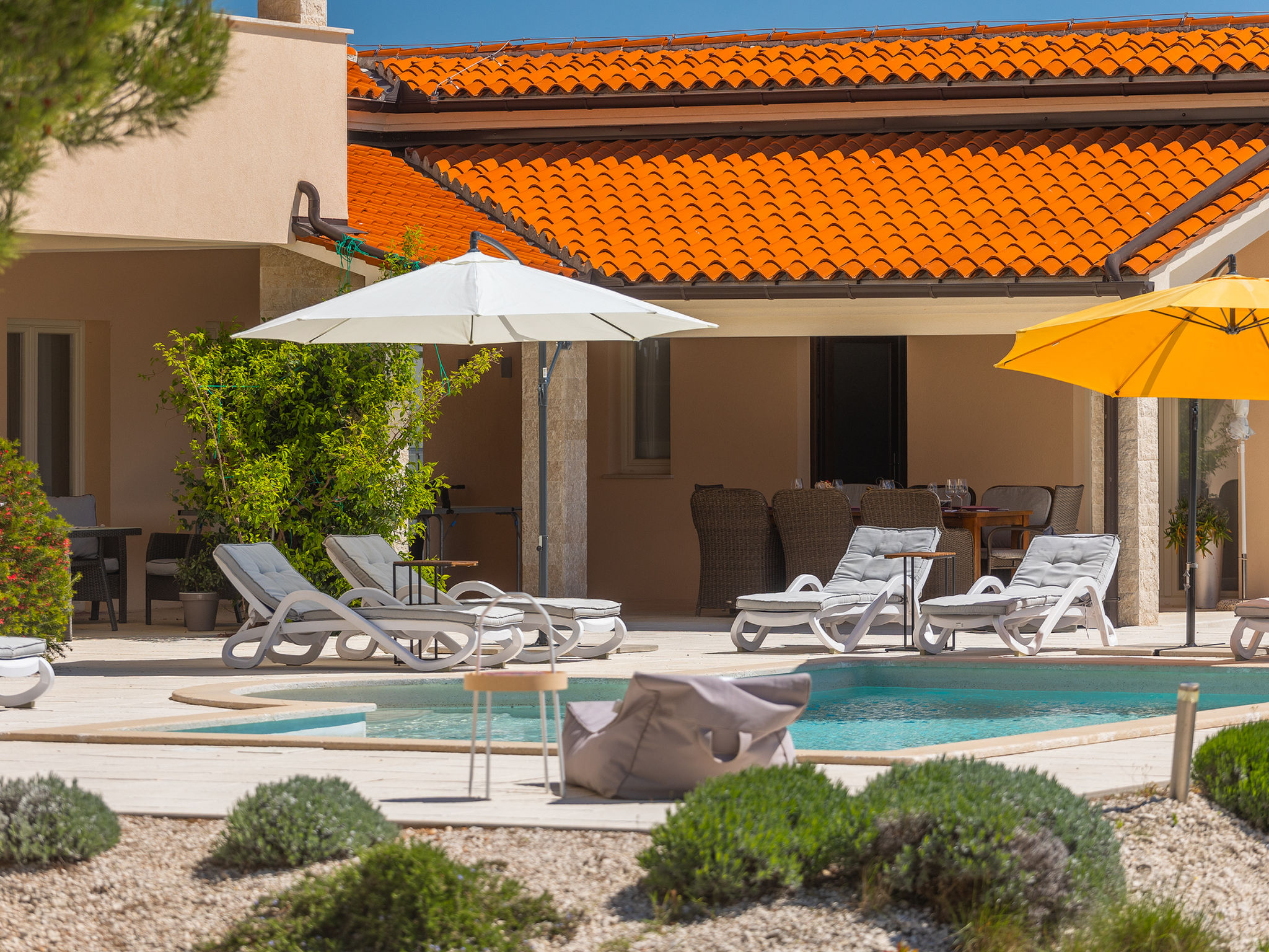 Villa Nirvana