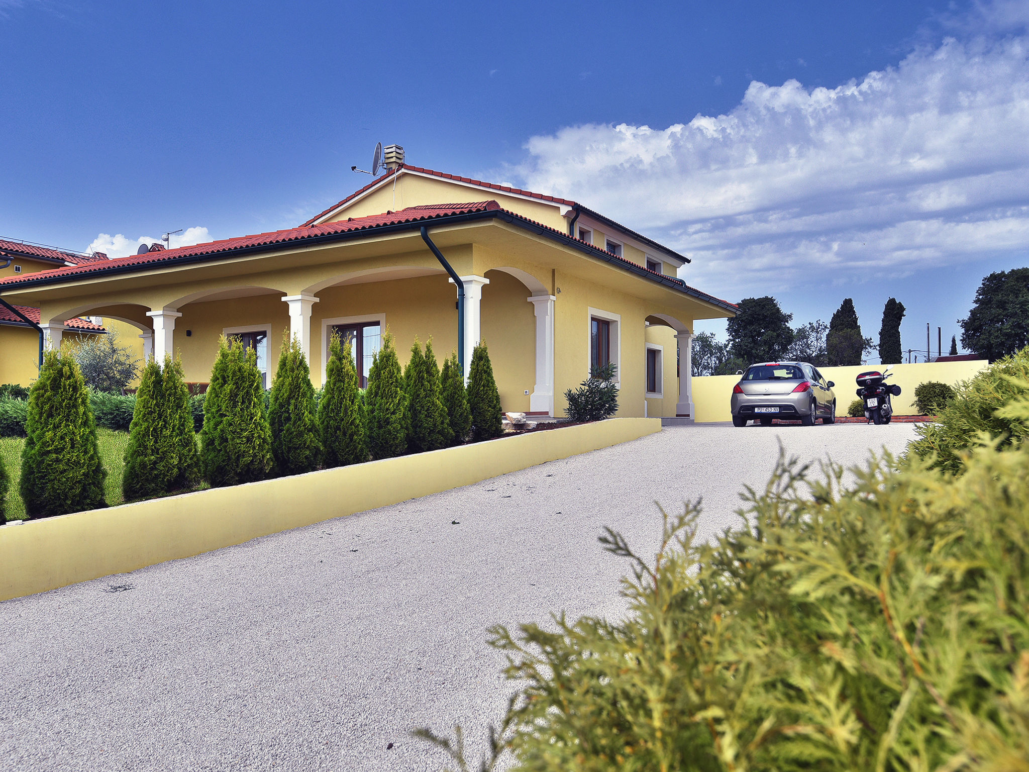 Villa Monica - Buiten