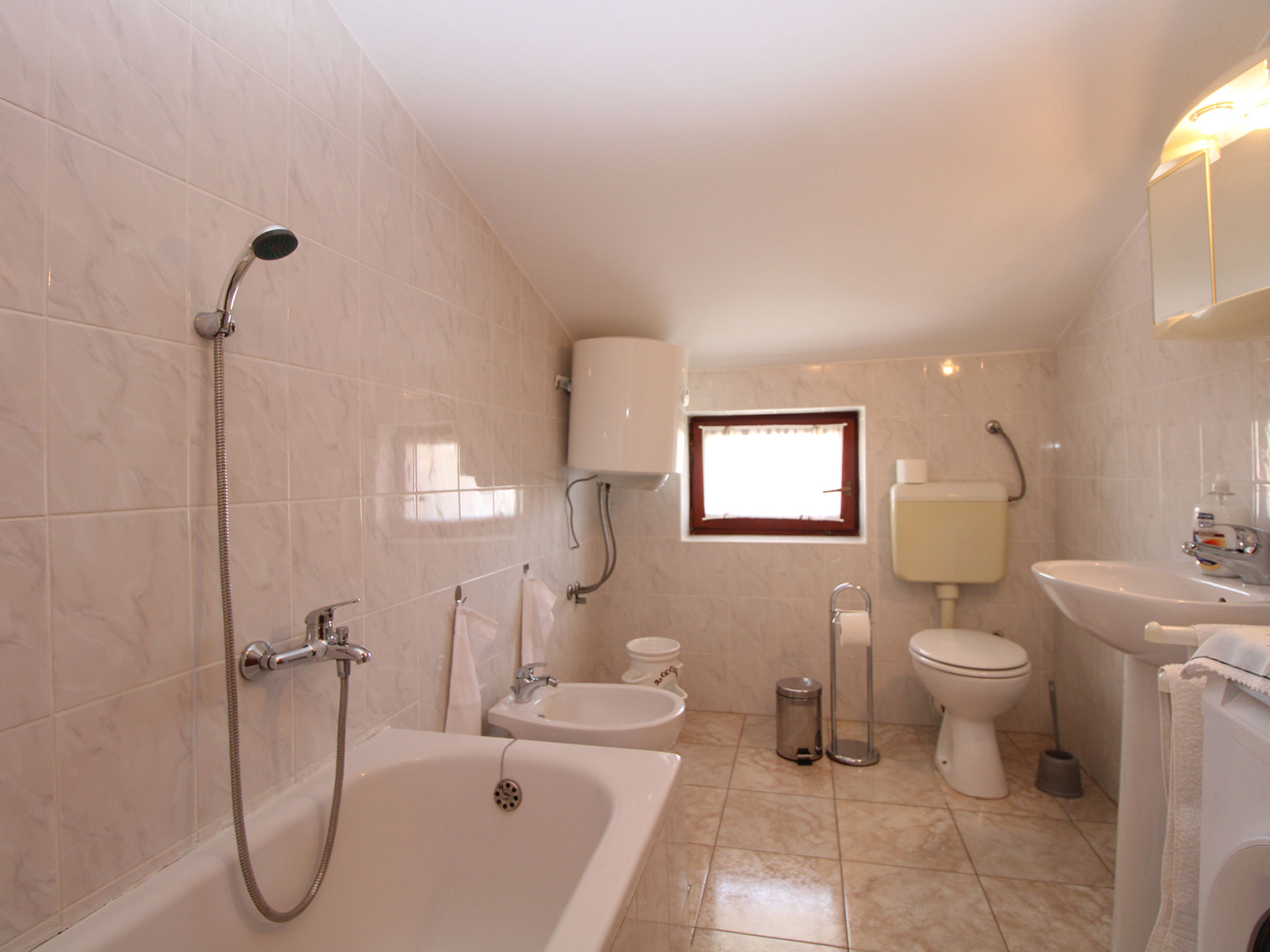 Photo of Apartment 250