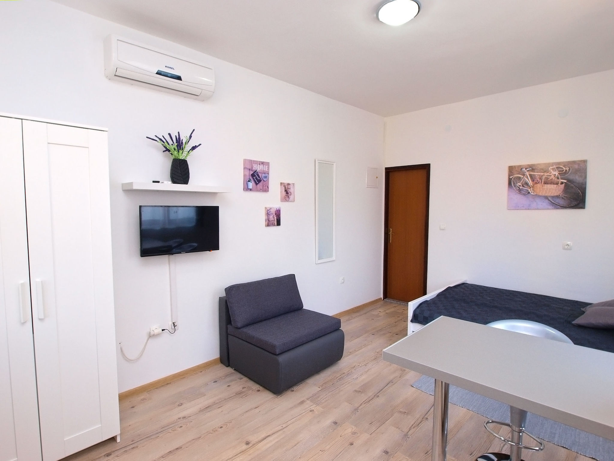 Photo of Apartment 589