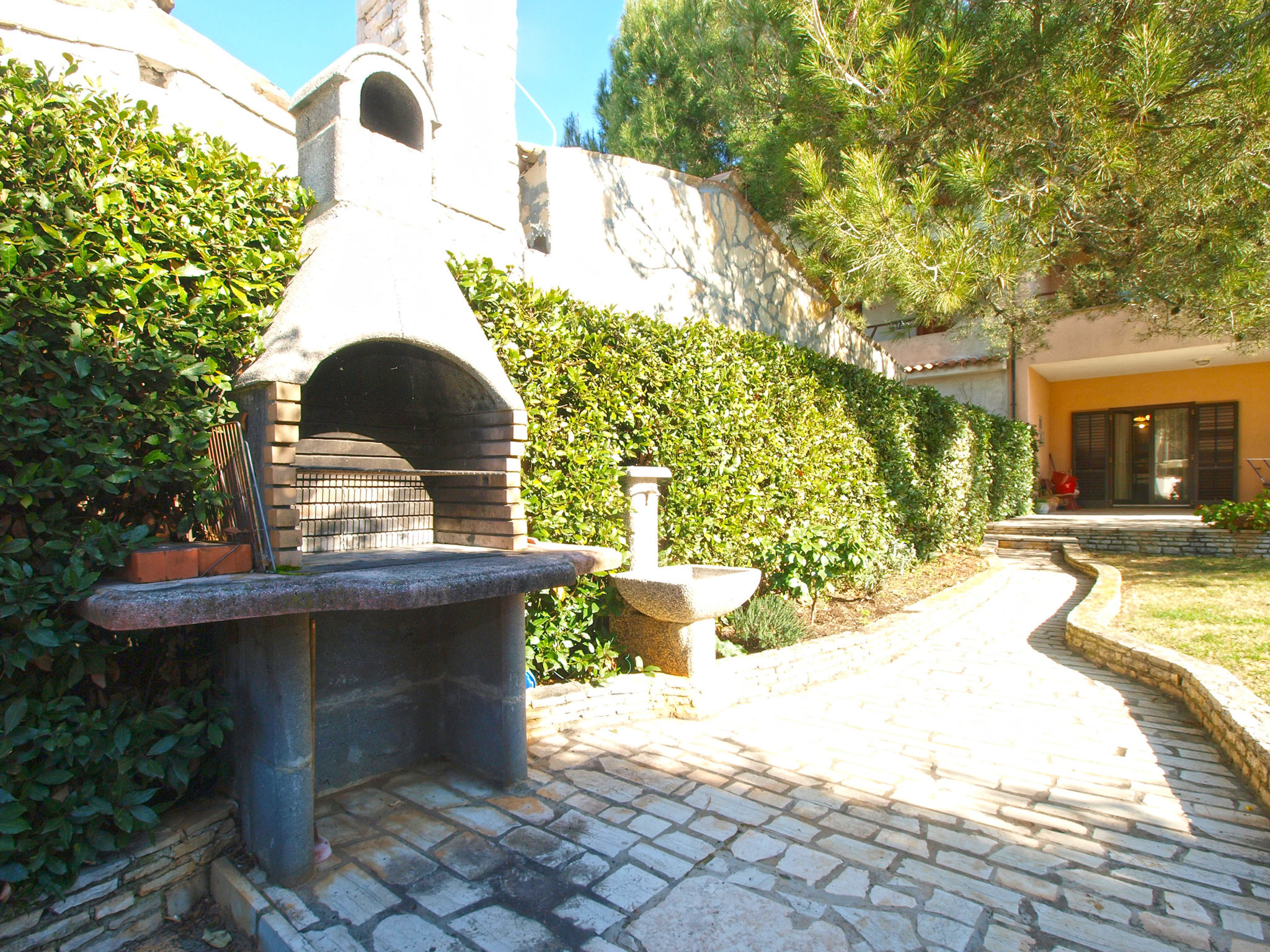 Photo of Apartment 2011