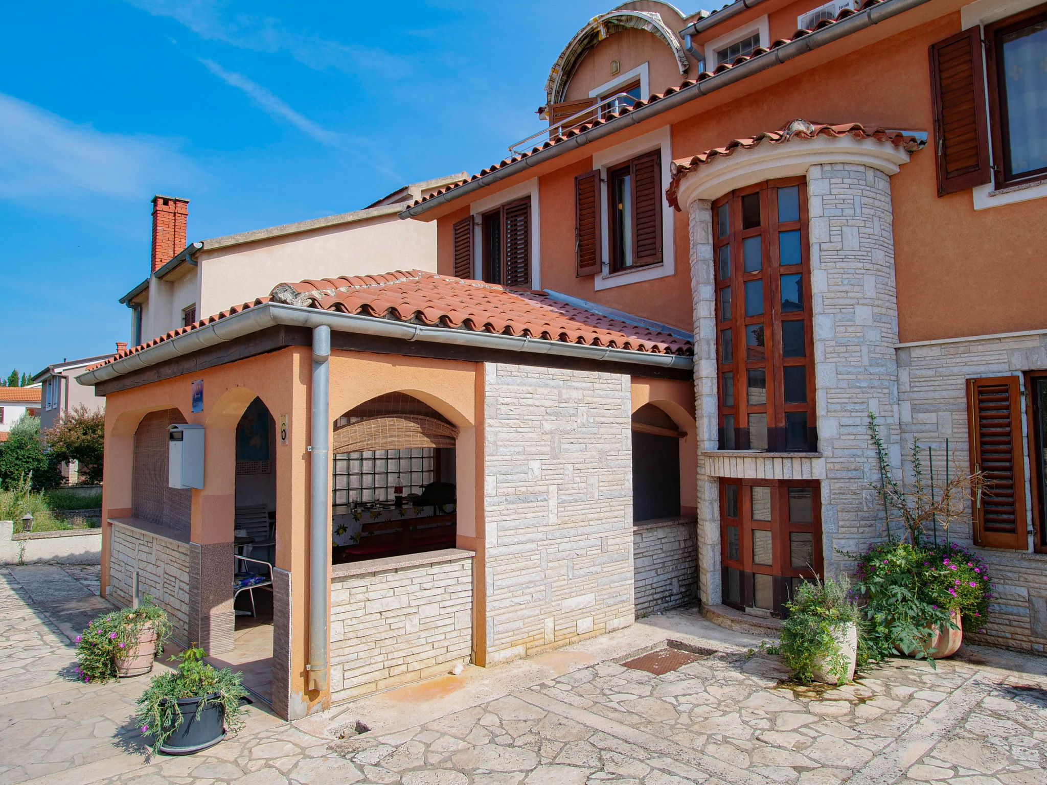 Photo of Apartment 709