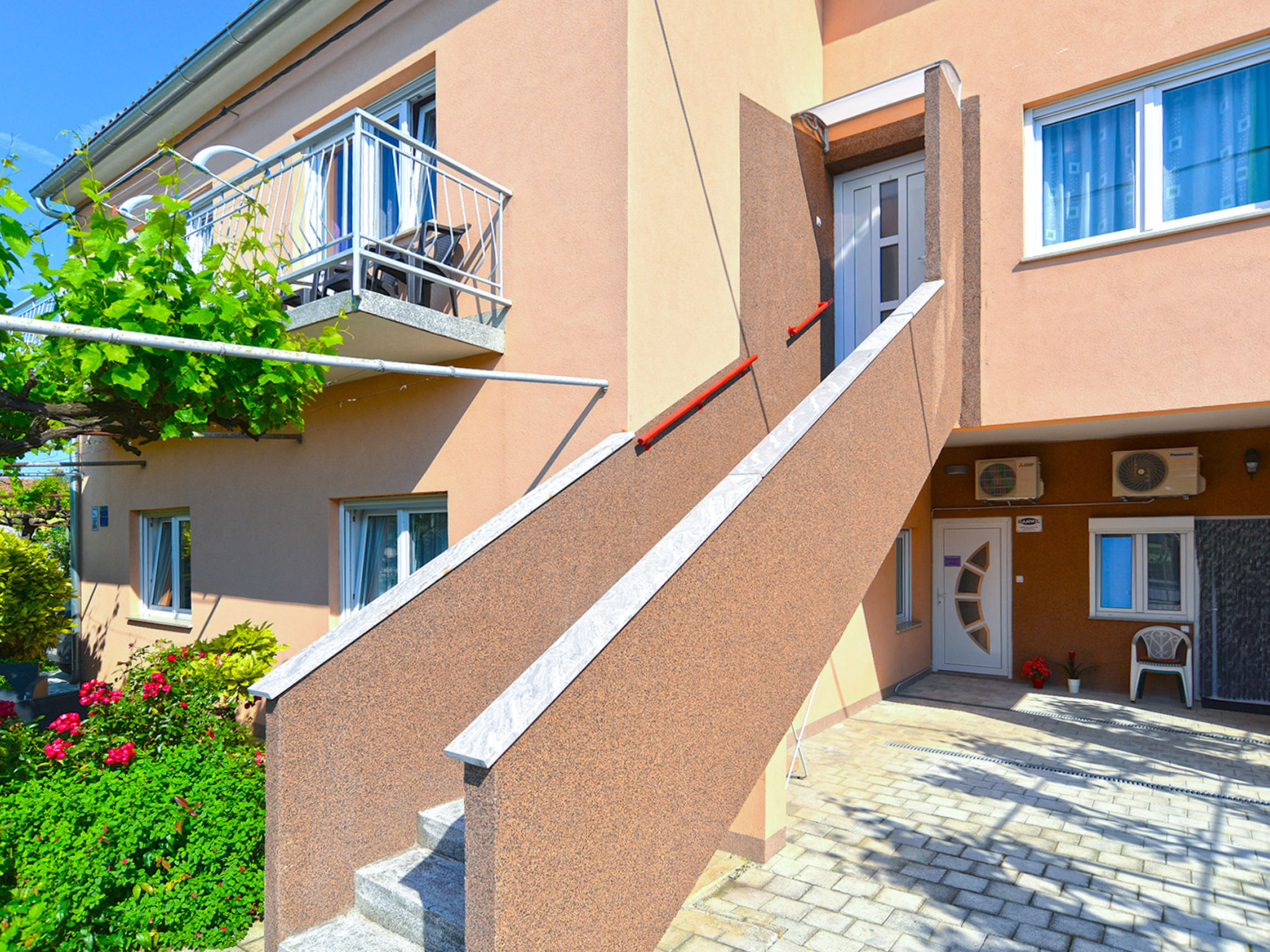 Photo of Apartment 351